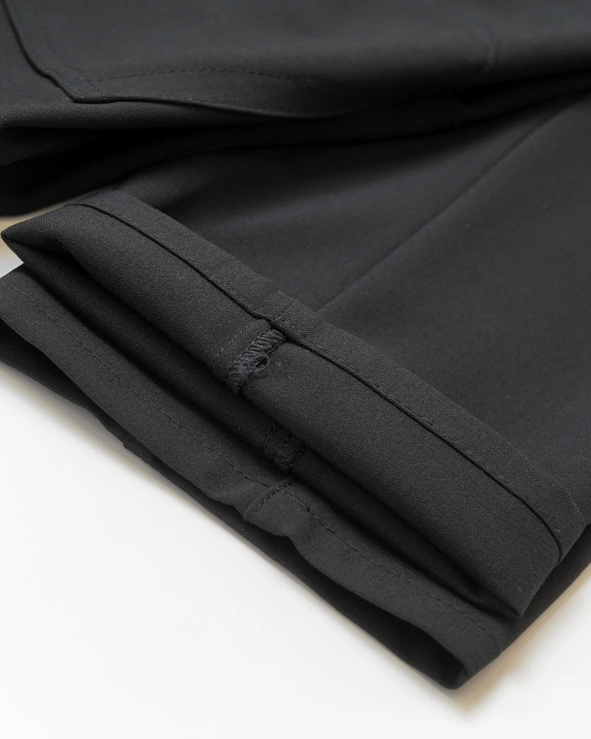 Black 'Pipe' Regular Slim Fit Ceramica 5 Pocket Tech Dress Pants - Image 5