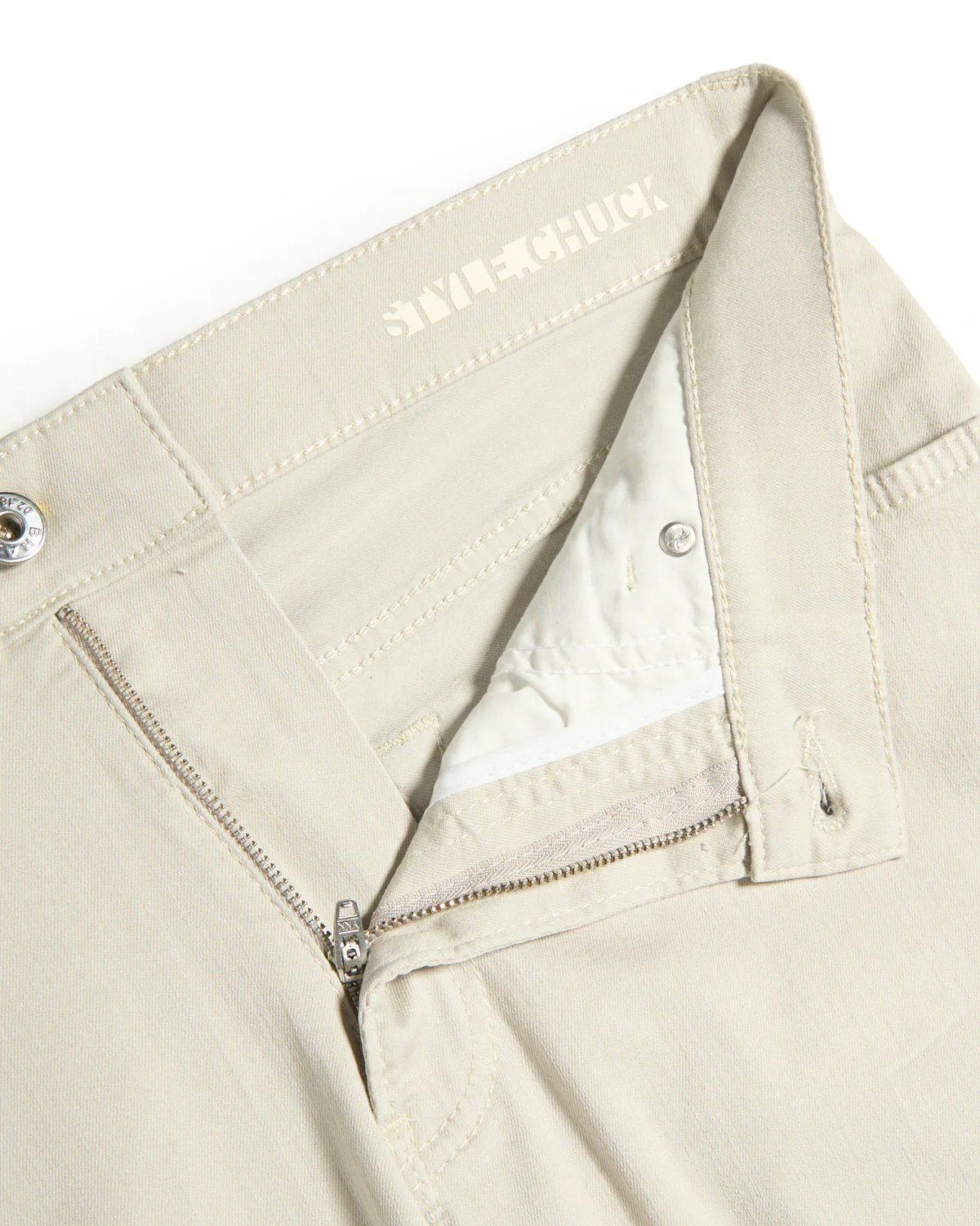 Chuck Hi-Flex Light Colour Pants - Image 2