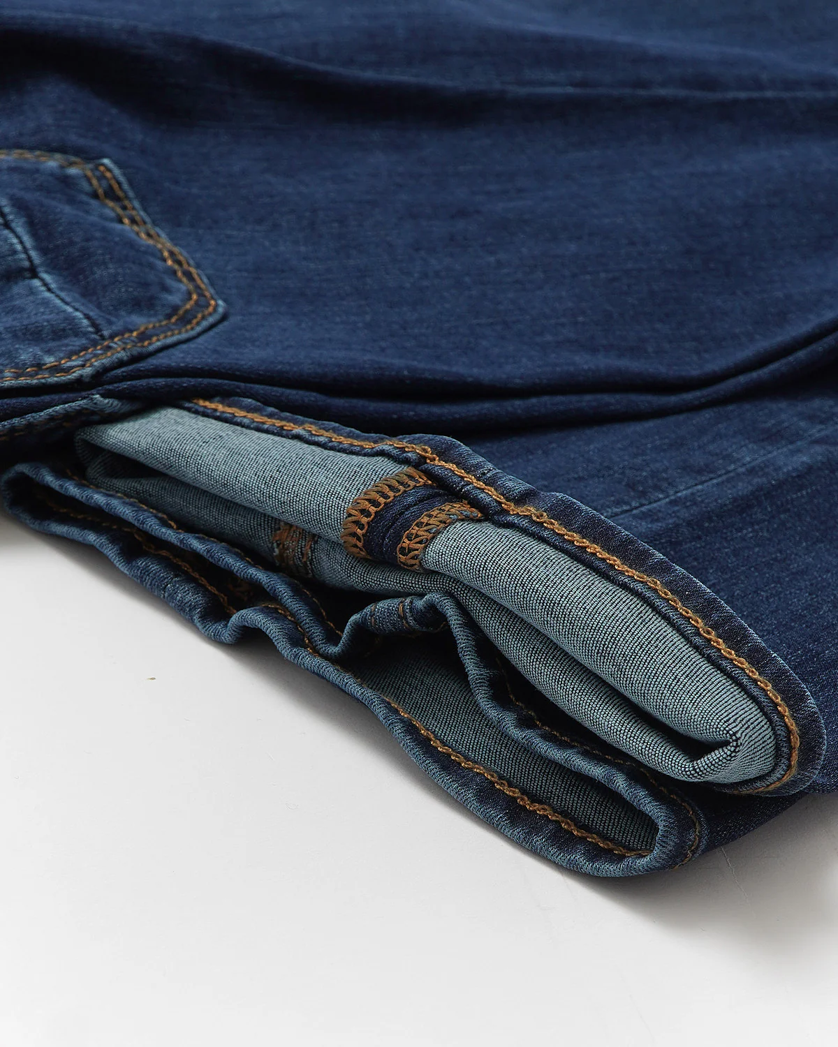 Chuck Hi-Flex Stone Blue Used Jean - Image 10
