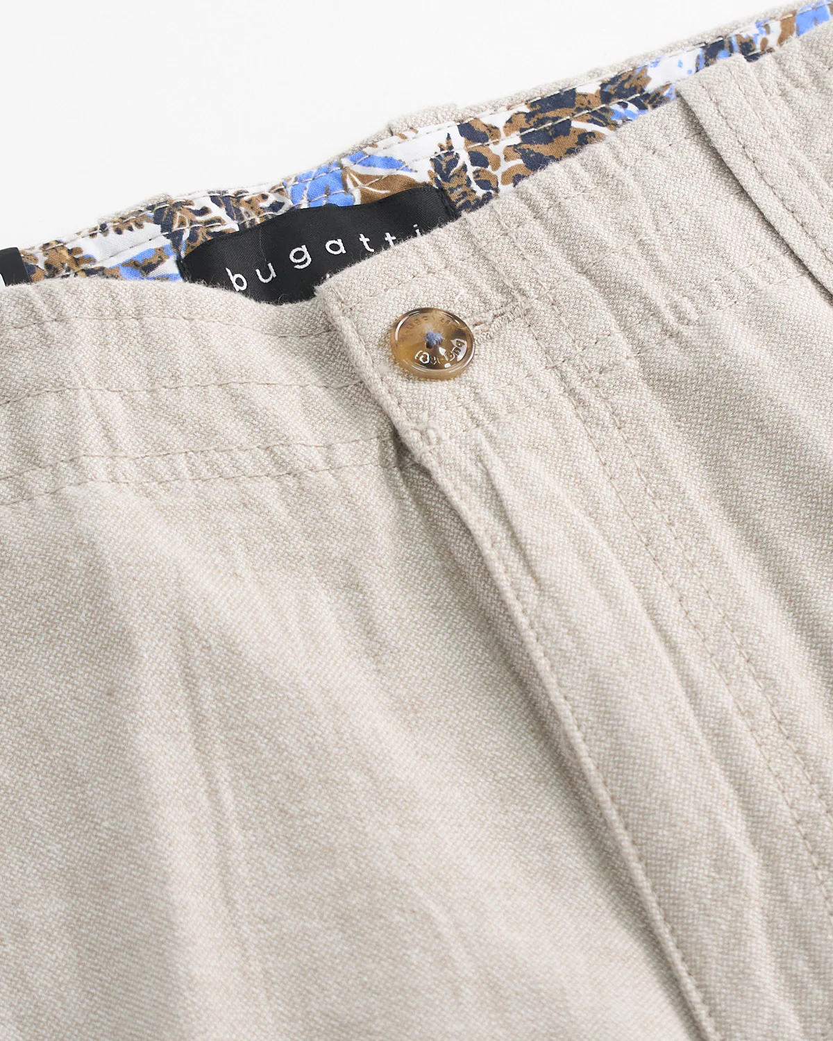 Casual Linen Cargo Shorts - Image 4