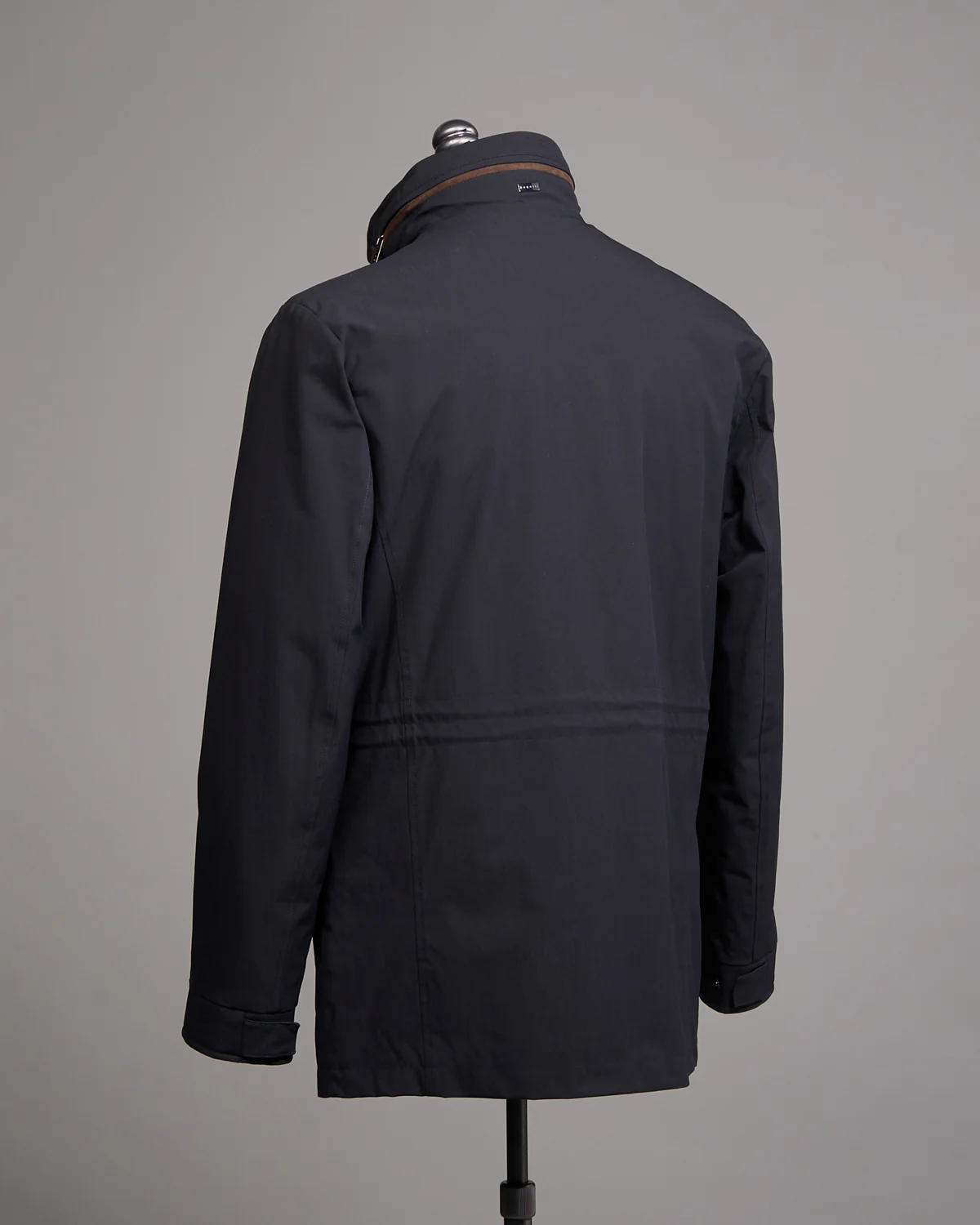 Performance Travel Hybrid Fall & Winter Jacket - Image 4