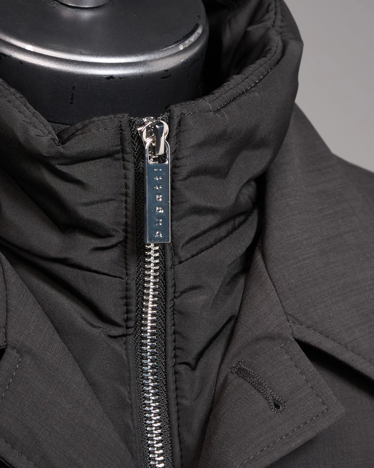 Performance Travel Insulated Hybrid Raincoat - Image 10