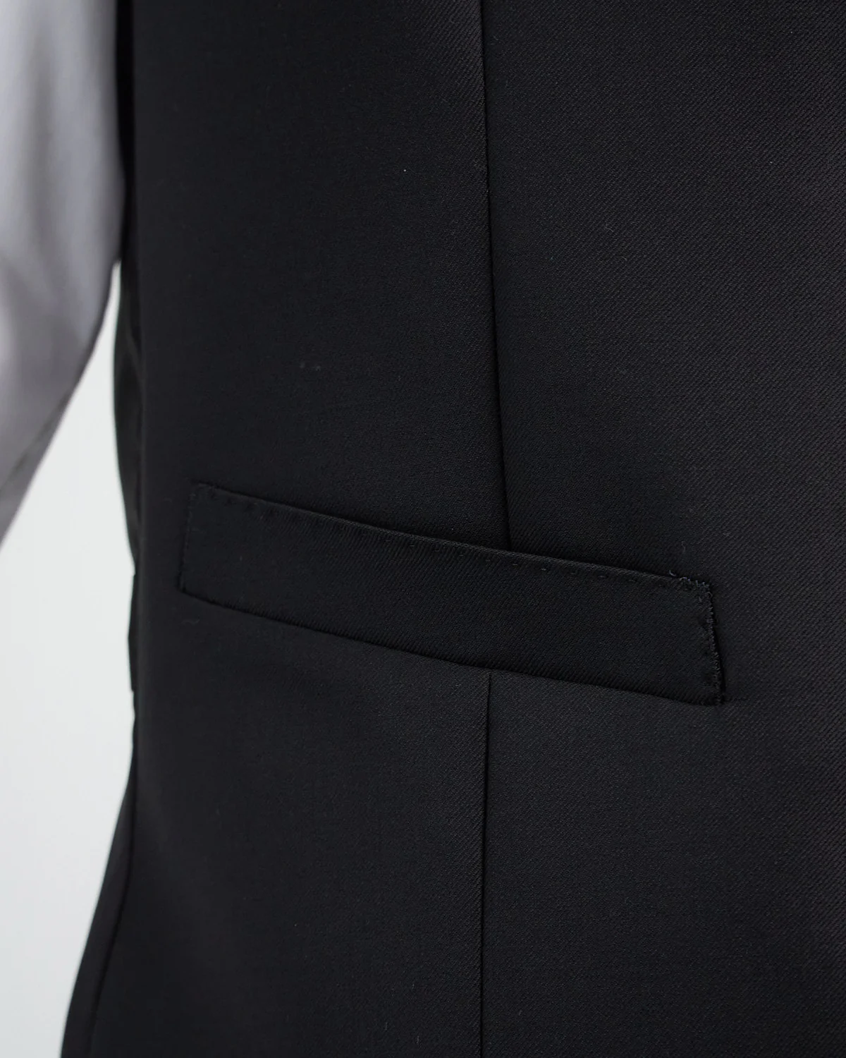 'George' Black Vest - Image 5