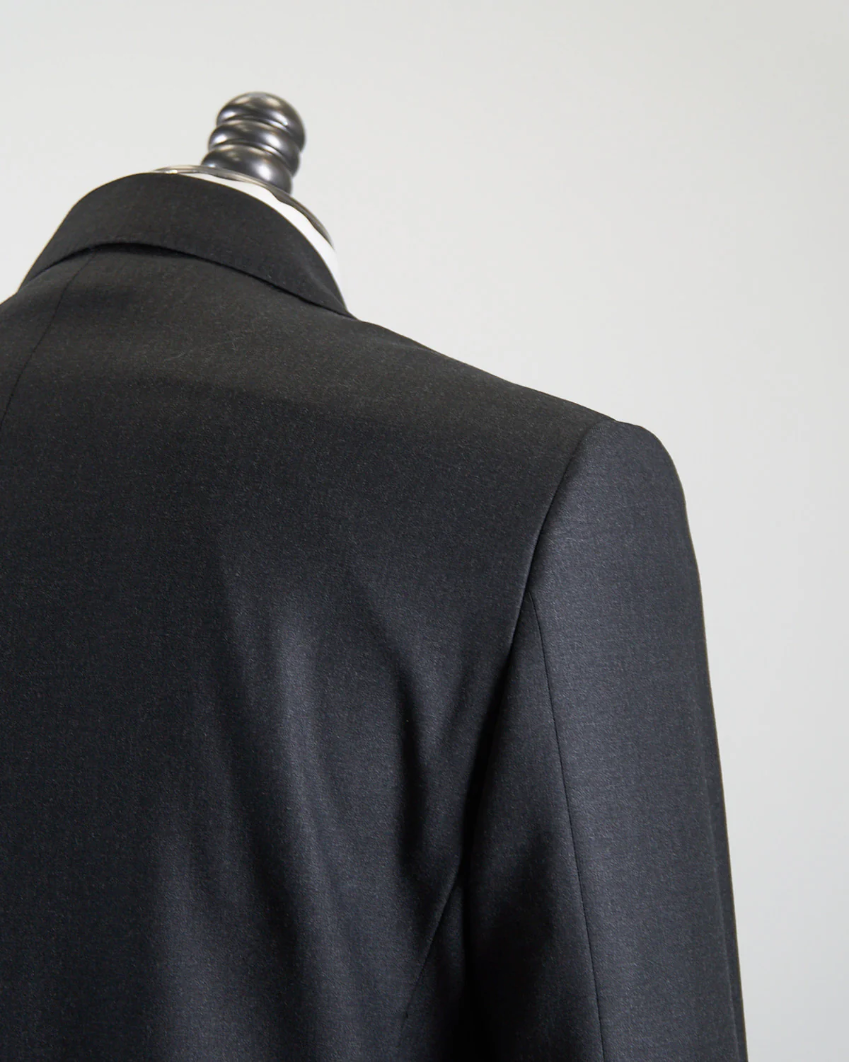 'Owen' Charcoal Suit Jacket - Image 8