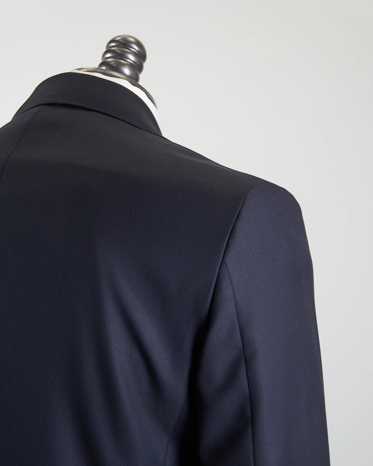 'Owen' Navy Suit Jacket - Image 9