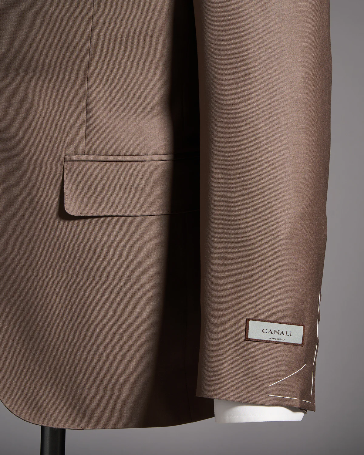 Super 130's Wool Taupe Suit - Image 4