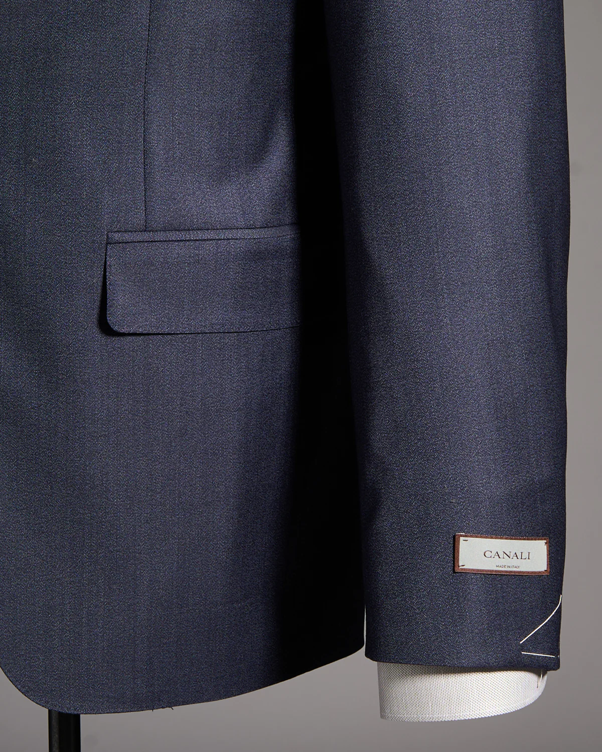 Wool & Cashmere Travel Suit - Image 4