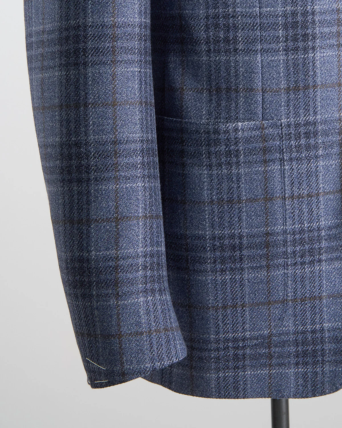 Wool & Silk Elegant Plaid Soft Constructed 'Kei' Jacket - Image 5