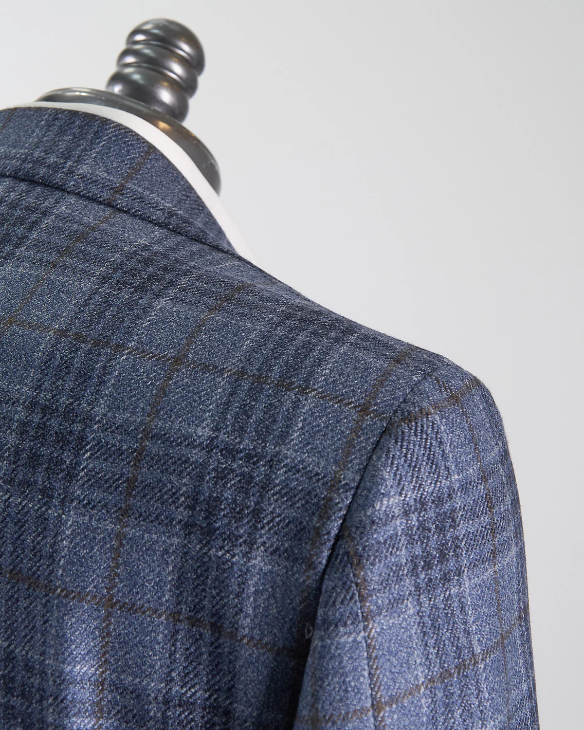Wool & Silk Elegant Plaid Soft Constructed 'Kei' Jacket - Image 6