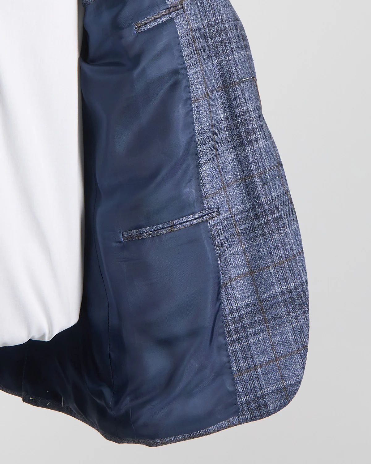 Wool & Silk Elegant Plaid Soft Constructed 'Kei' Jacket - Image 8