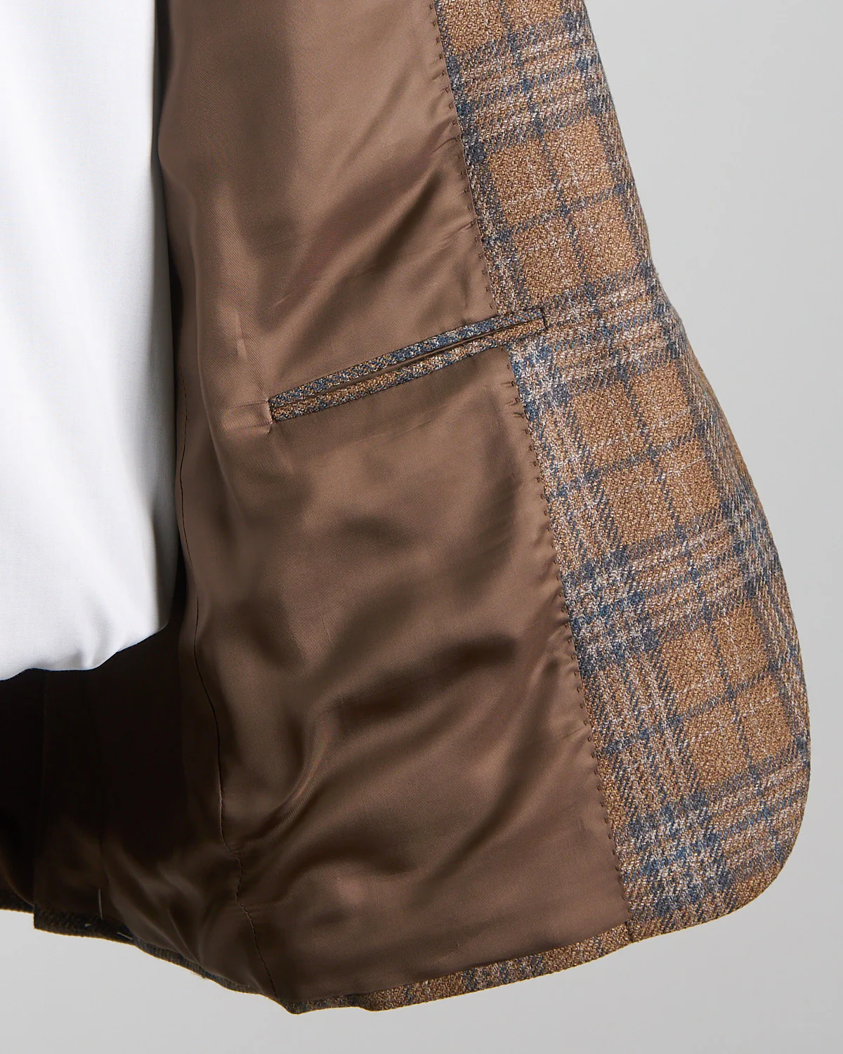 Wool & Silk Elegant Plaid Soft Constructed 'Kei' Jacket - Image 5