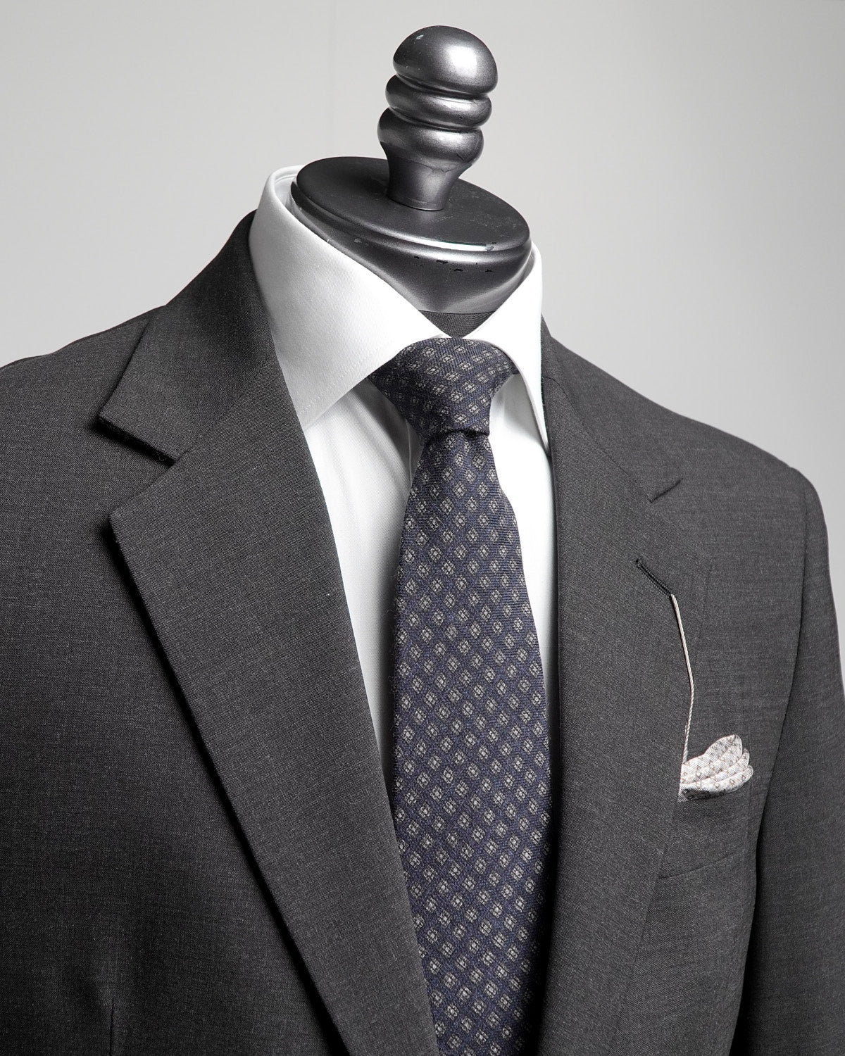 Gibson Attivo Bi-Stretch Solid Suit - Image 7