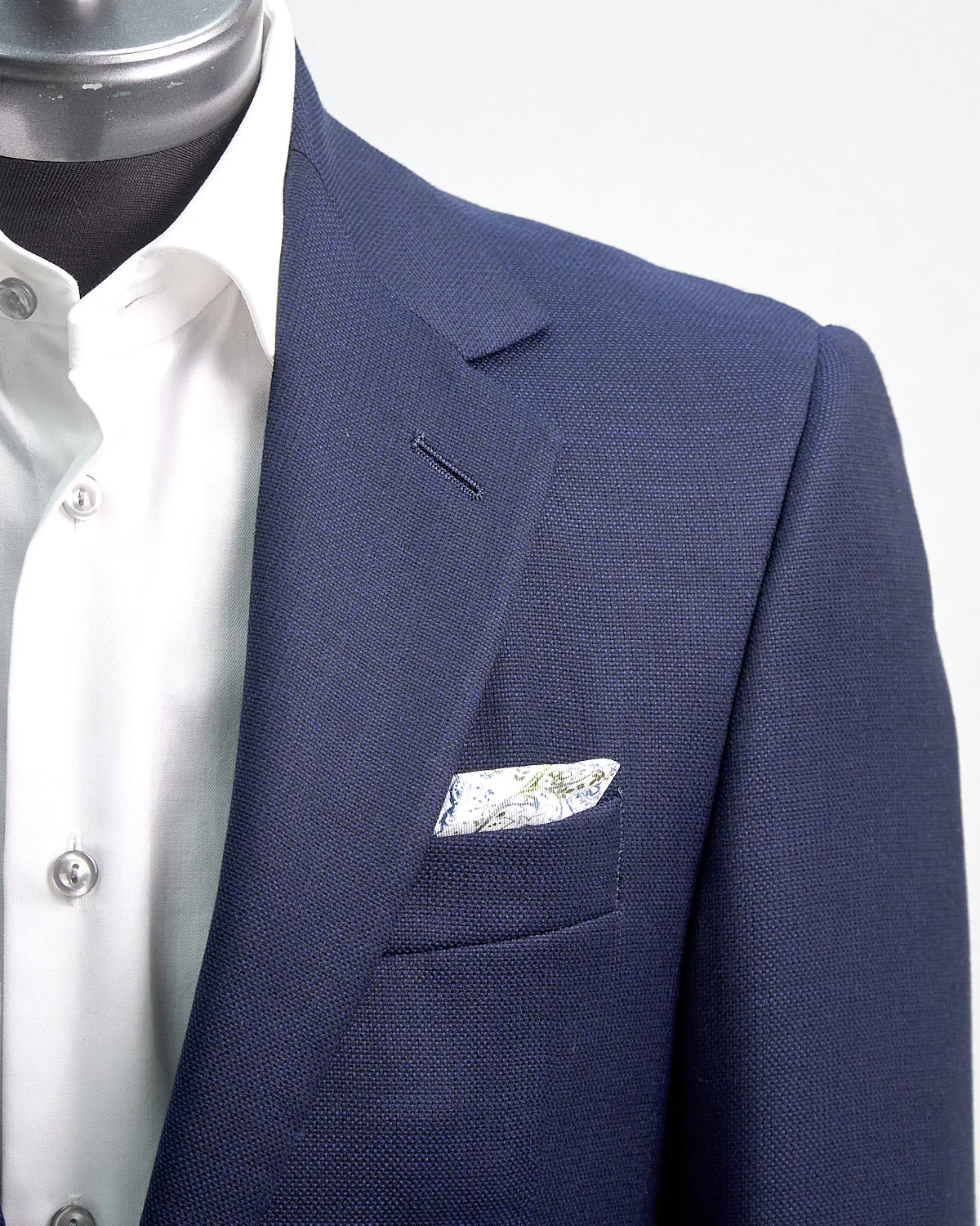 'Gibson' Navy Textured Wool Blazer - Image 2