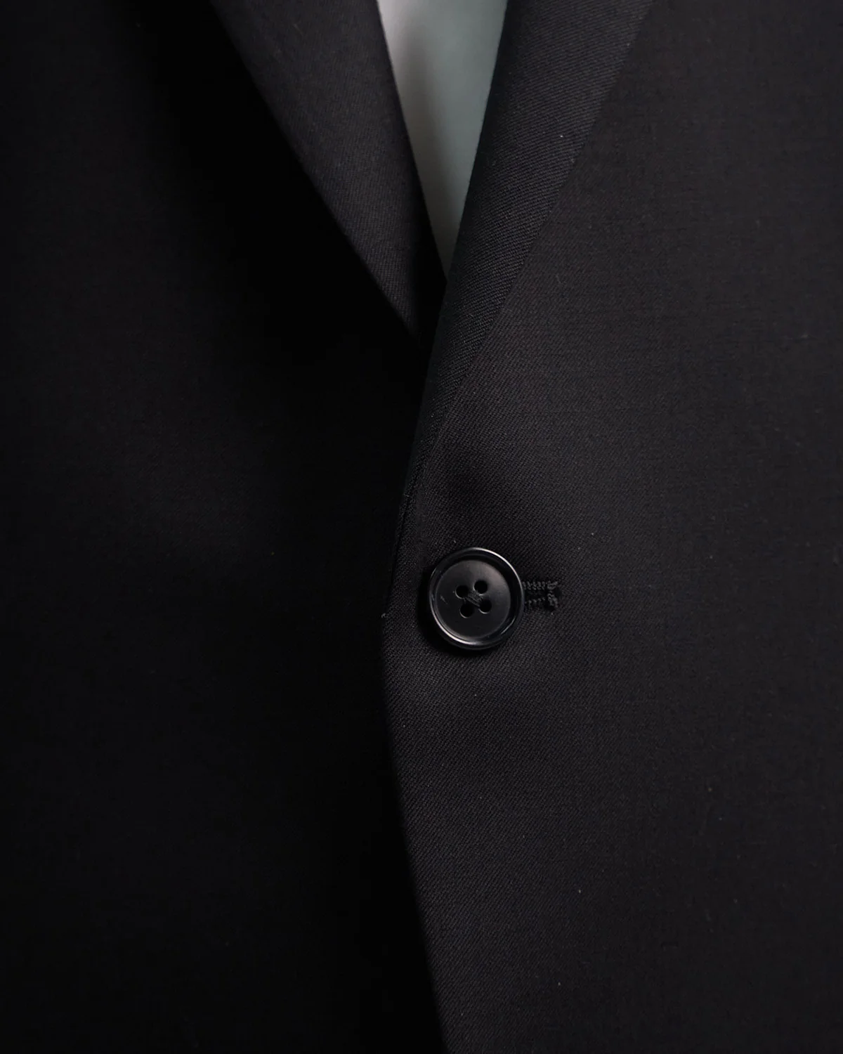 Solid Black Super 100's Twill All Season Suit - Image 3