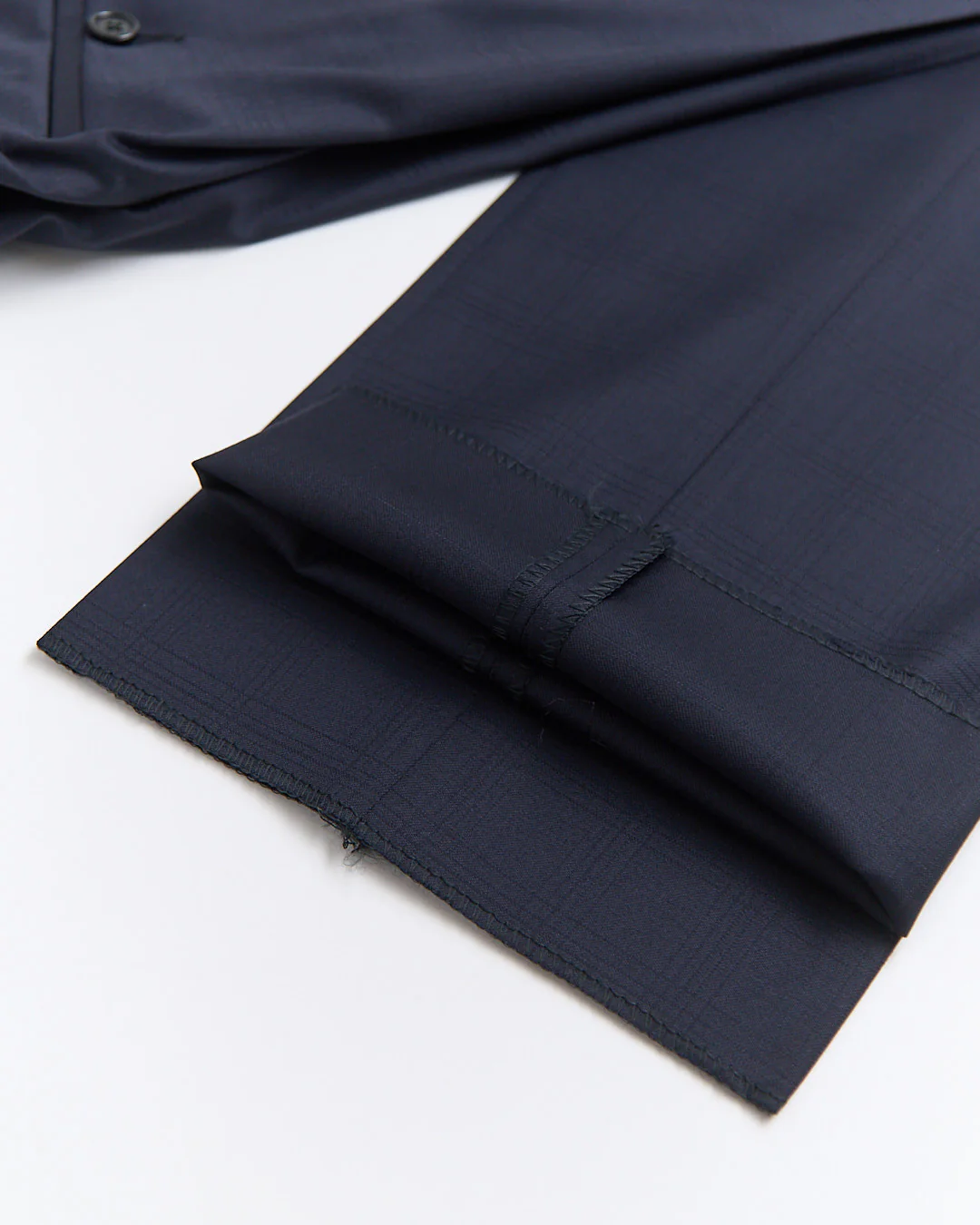 Tone On Tone Jacquard Check Super 110's Stretch 'Gibson' Regular Fit Suit - Image 17