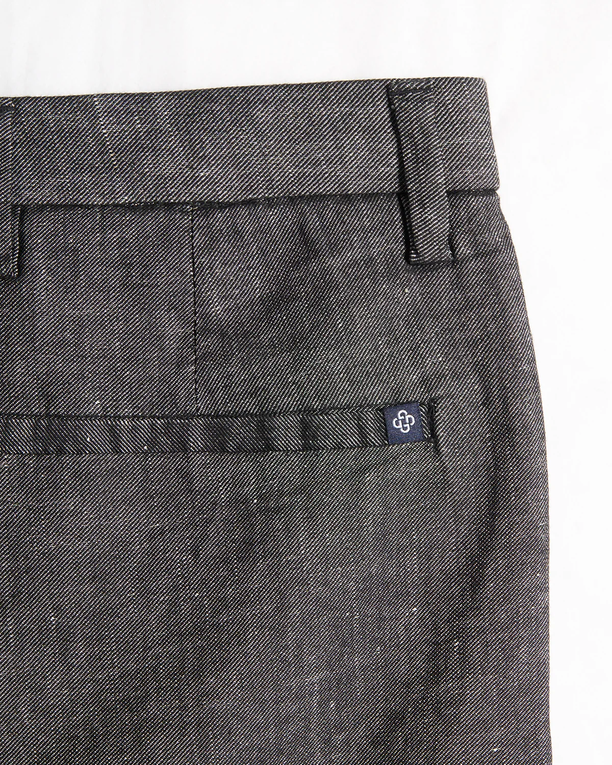 Oasis Bermuda In Lifesync Linen - Image 5