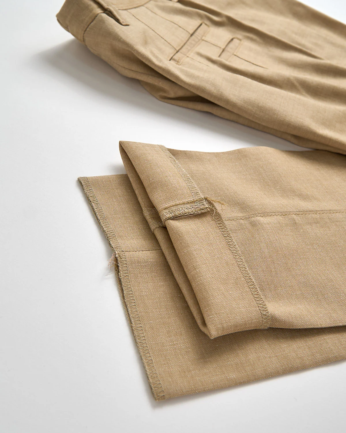Chambray Oxford Stretch Linen Tech Trousers - Image 2
