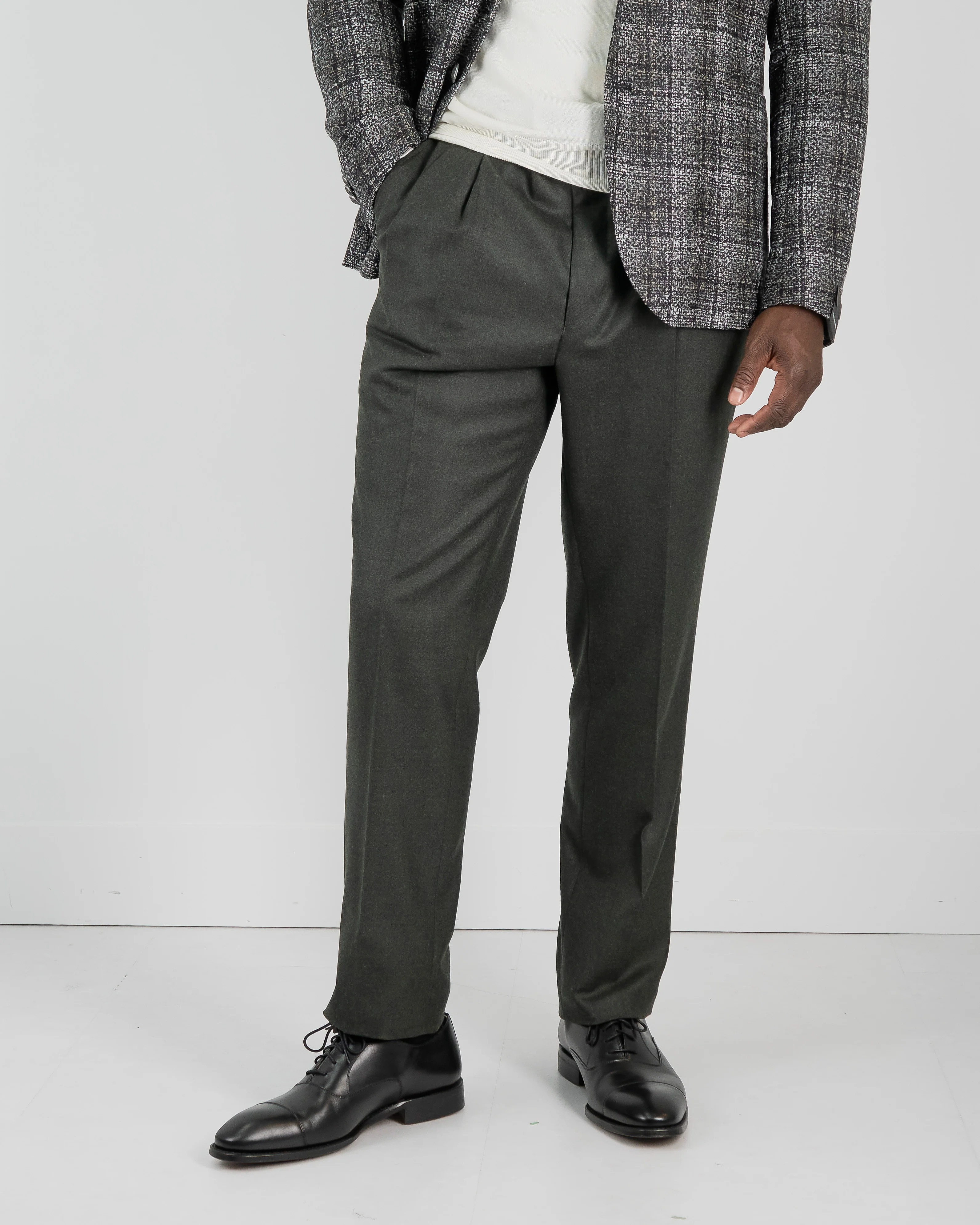 Pleated Super 100's Saxony Trousers - Image 3