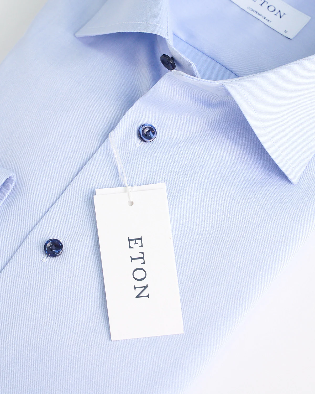 Signature Twill Light Blue Contemporary Shirt With Navy Button - Image 4