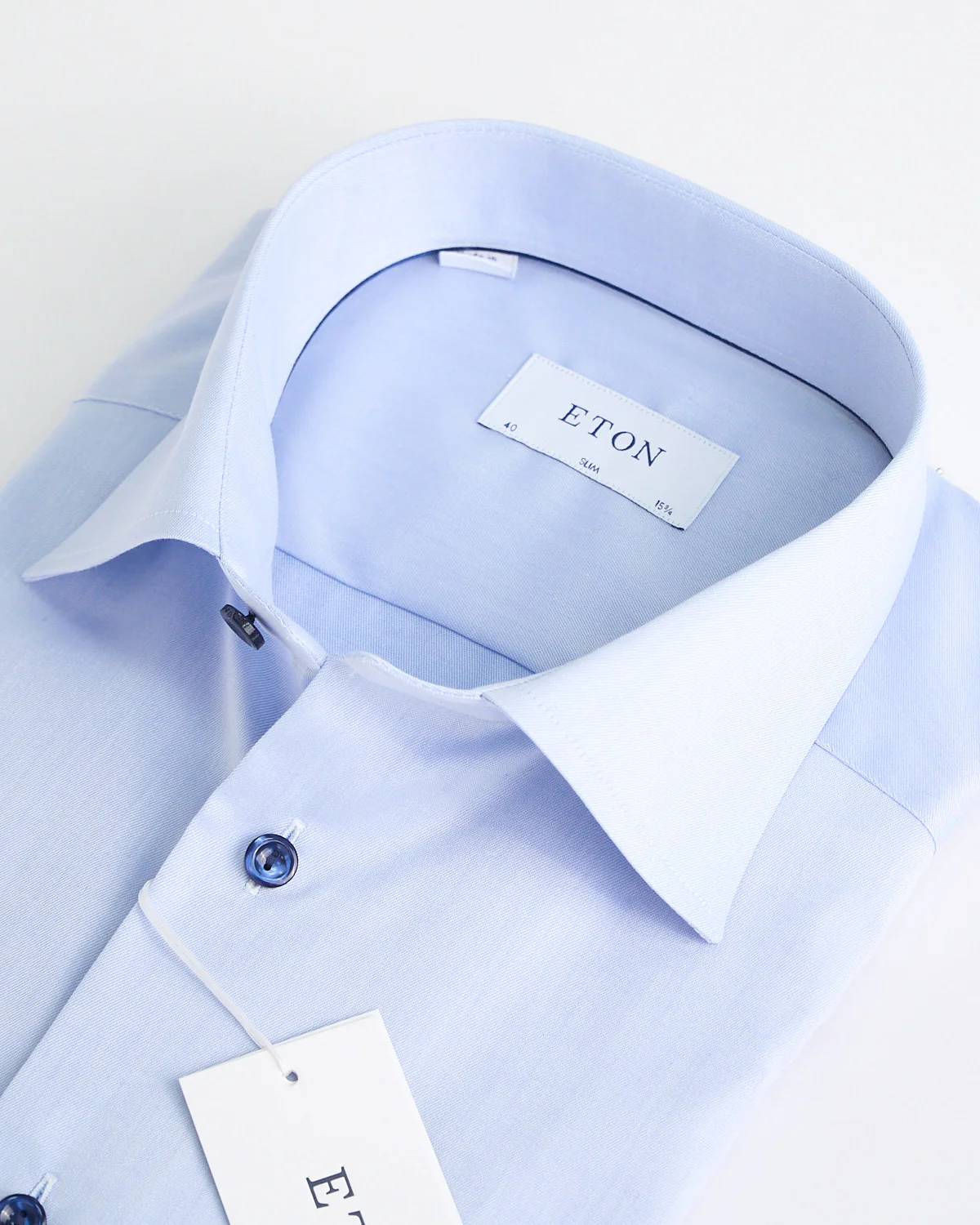 Signature Twill Light Blue Slim Shirt With Navy Button - Image 4