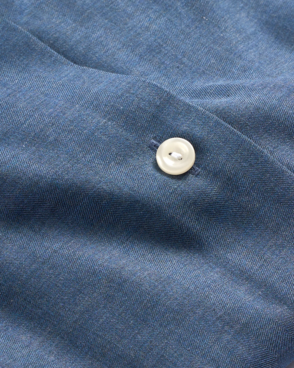 Solid Signature Wide Spread Flannel Contemporary Shirt - Image 4