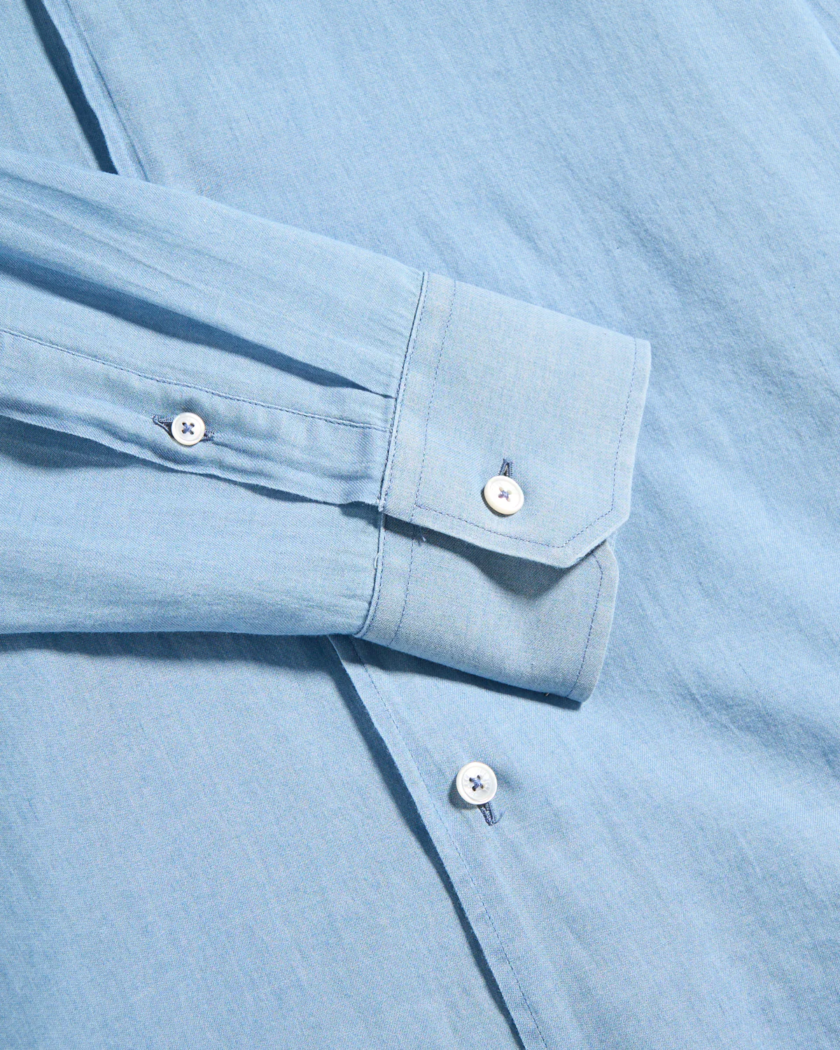 Sean Ultralight Denim Chambray Shirt - Image 3