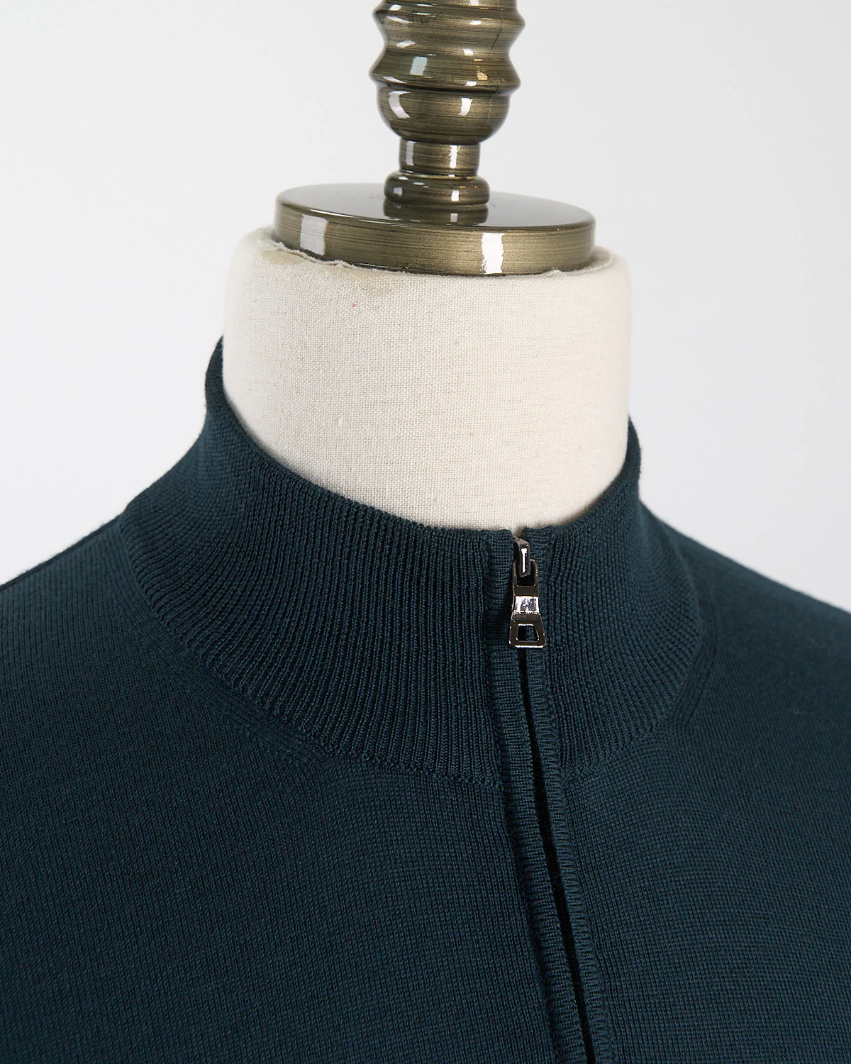 Hunter 12 Gauge Quarter Zip Wool Sweater - Image 2