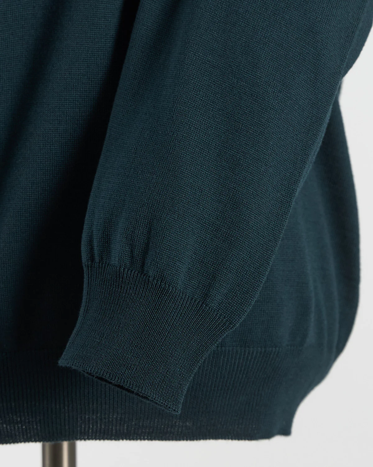 Hunter 12 Gauge Quarter Zip Wool Sweater - Image 5
