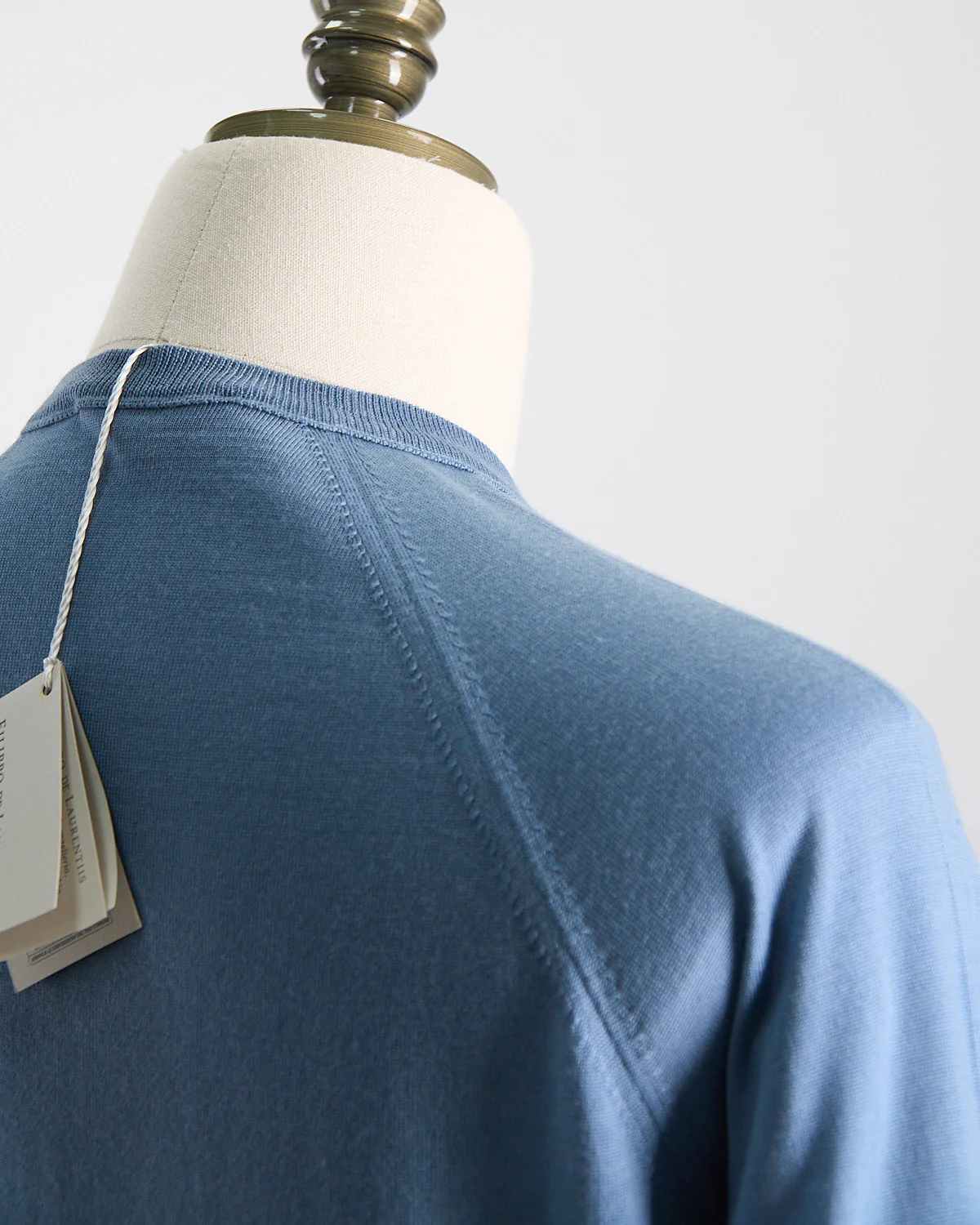 Elegant All-Season Fine Merino Crewneck - Image 5