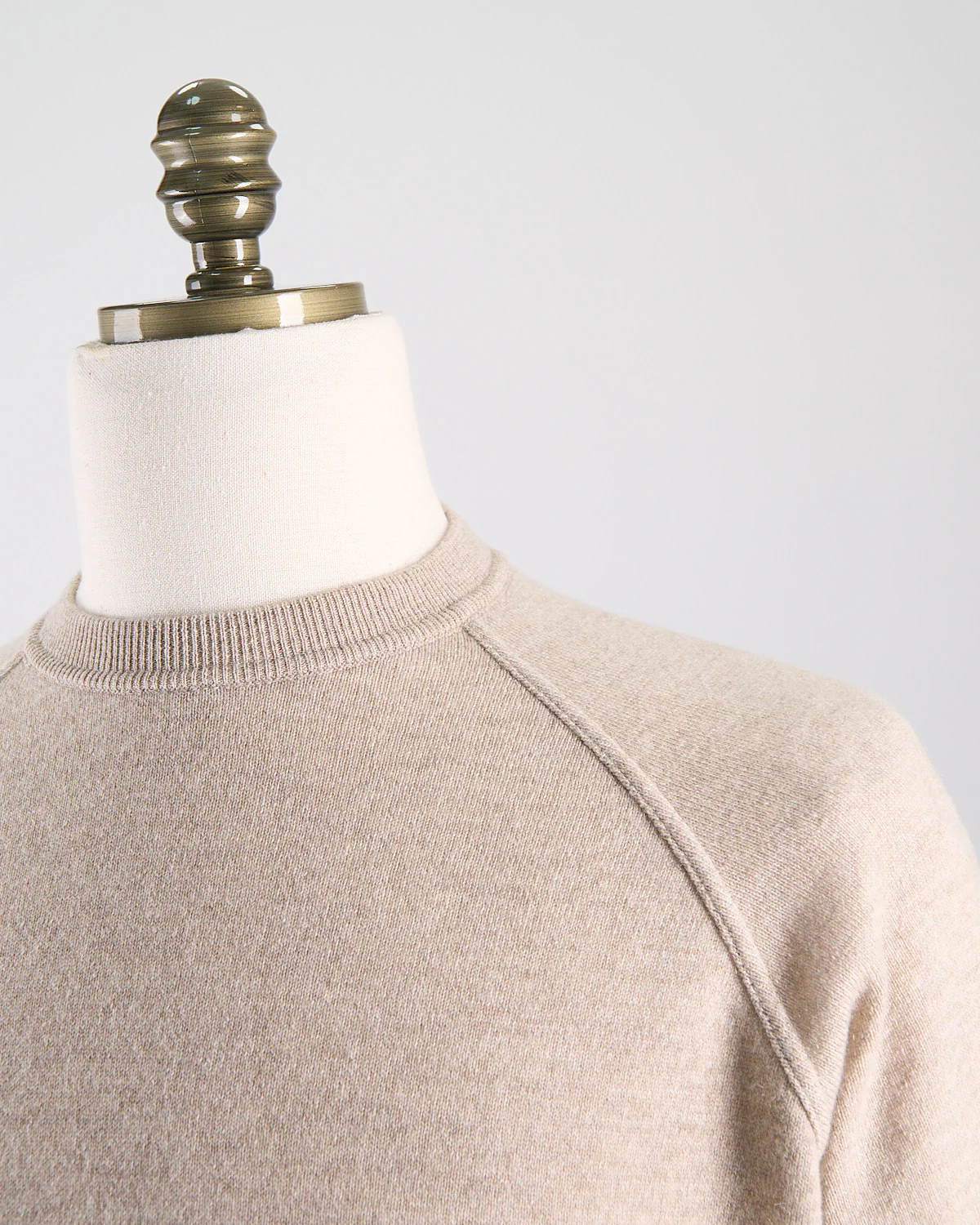 Wardrobe Staple Cashmere Blend Raglan Crewneck Casual Sweater - Image 2