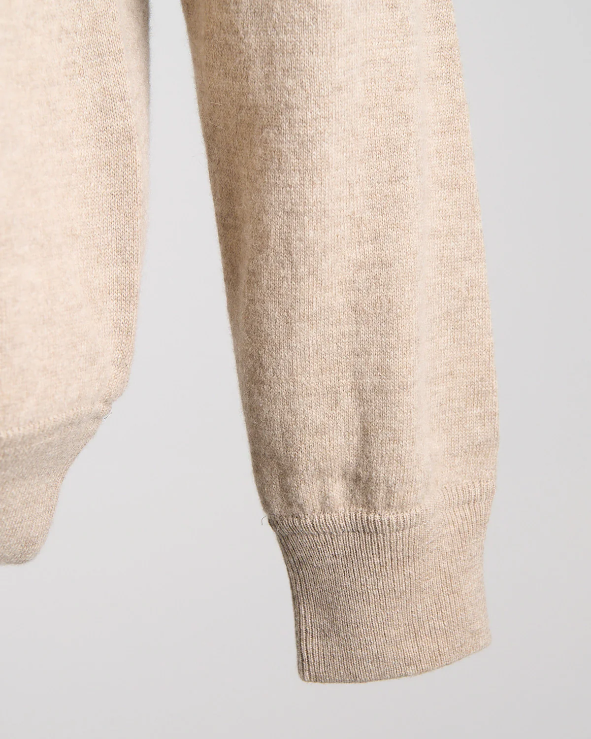 Wardrobe Staple Cashmere Blend Raglan Crewneck Casual Sweater - Image 4