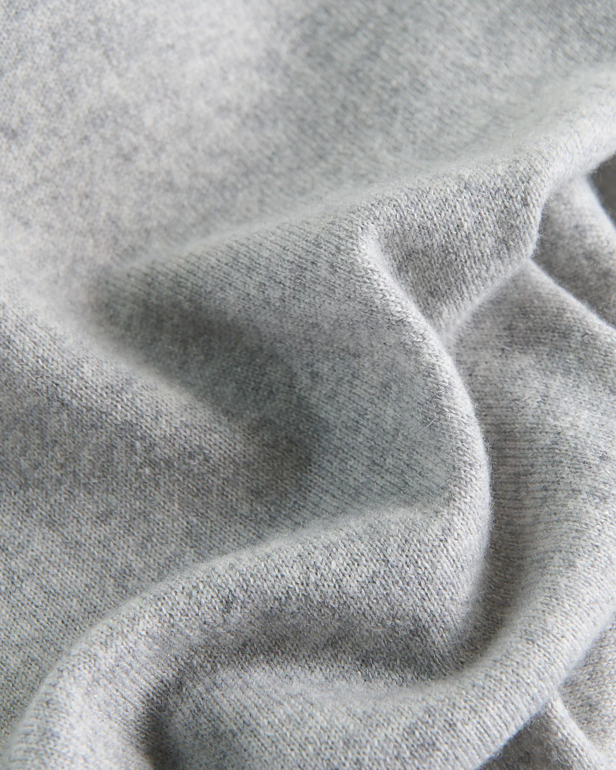 Wardrobe Staple Cashmere Blend Raglan Crewneck Casual Sweater - Image 7
