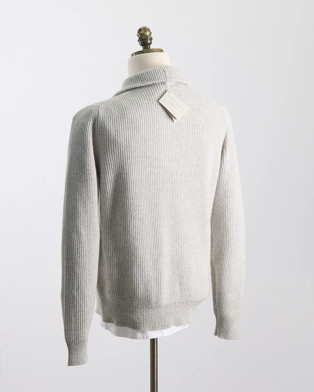 Wardrobe Staple Cashmere Blend Ribbed Quarter Zip Sweater - Image 8
