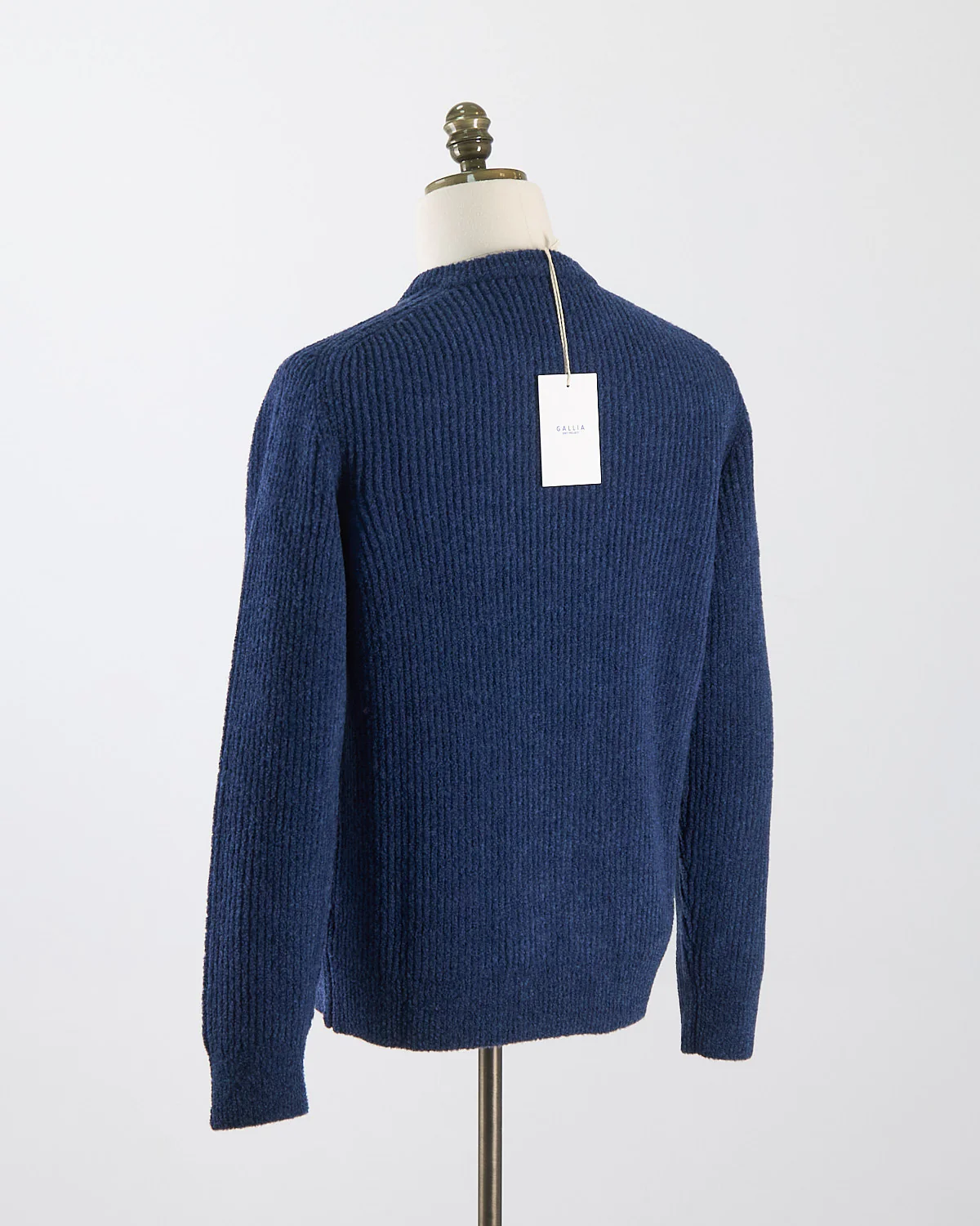 Plush Comfy Ribbed Sweater - Image 6