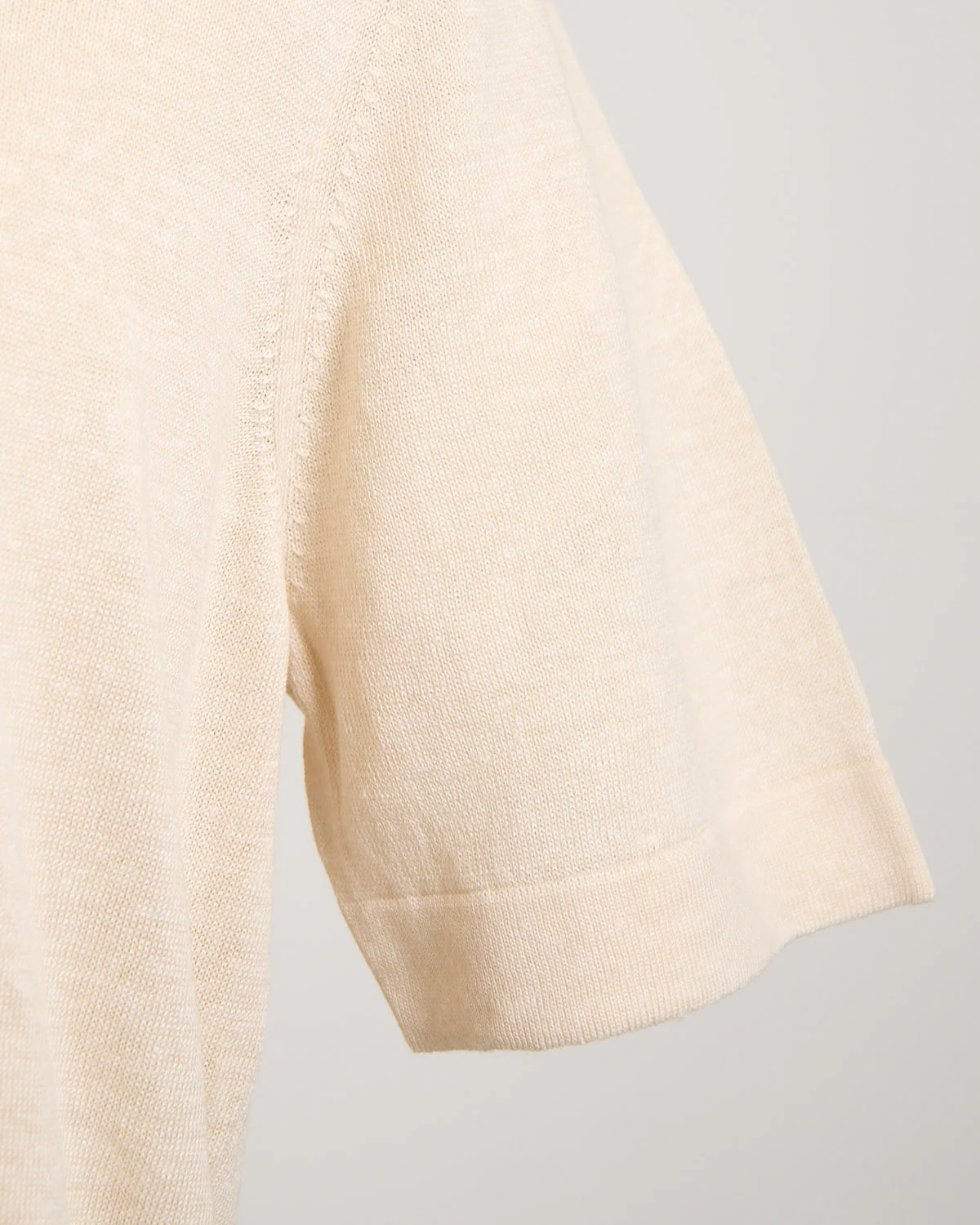 Linen & Cotton Fine Knit T-Shirt - Image 6