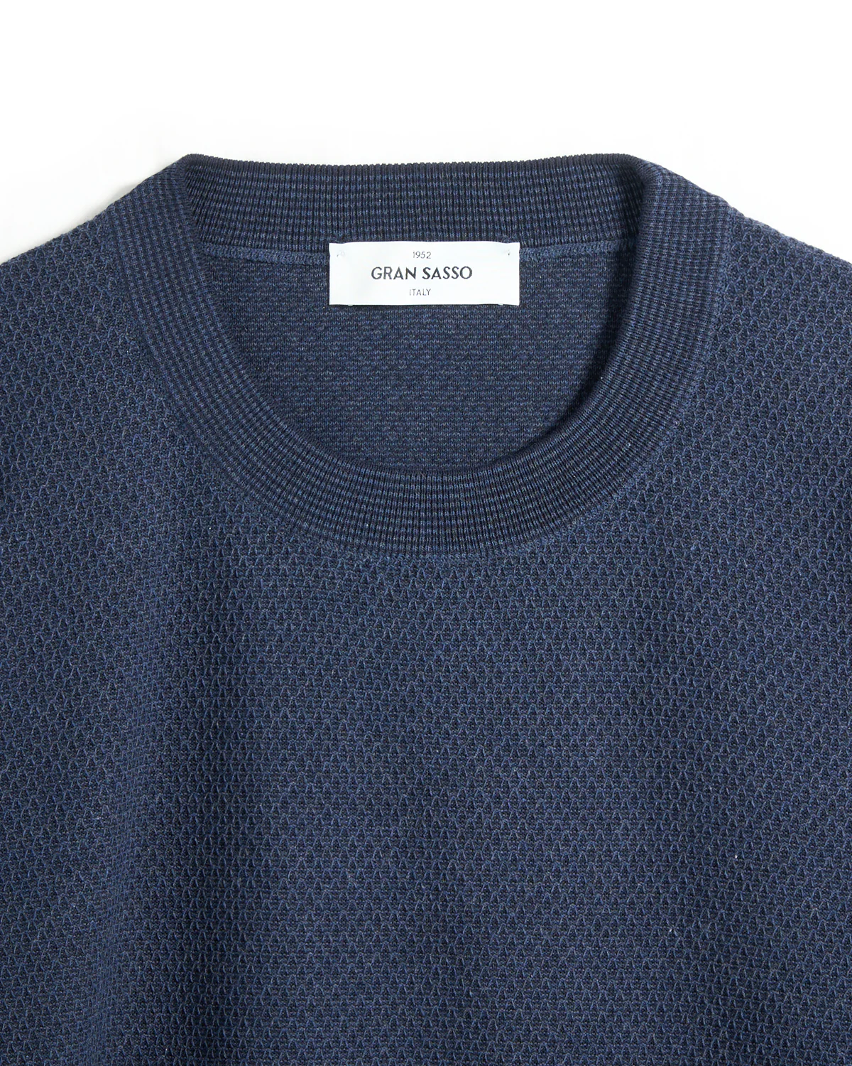 Vanisé Chain Tee Shirt - Image 2