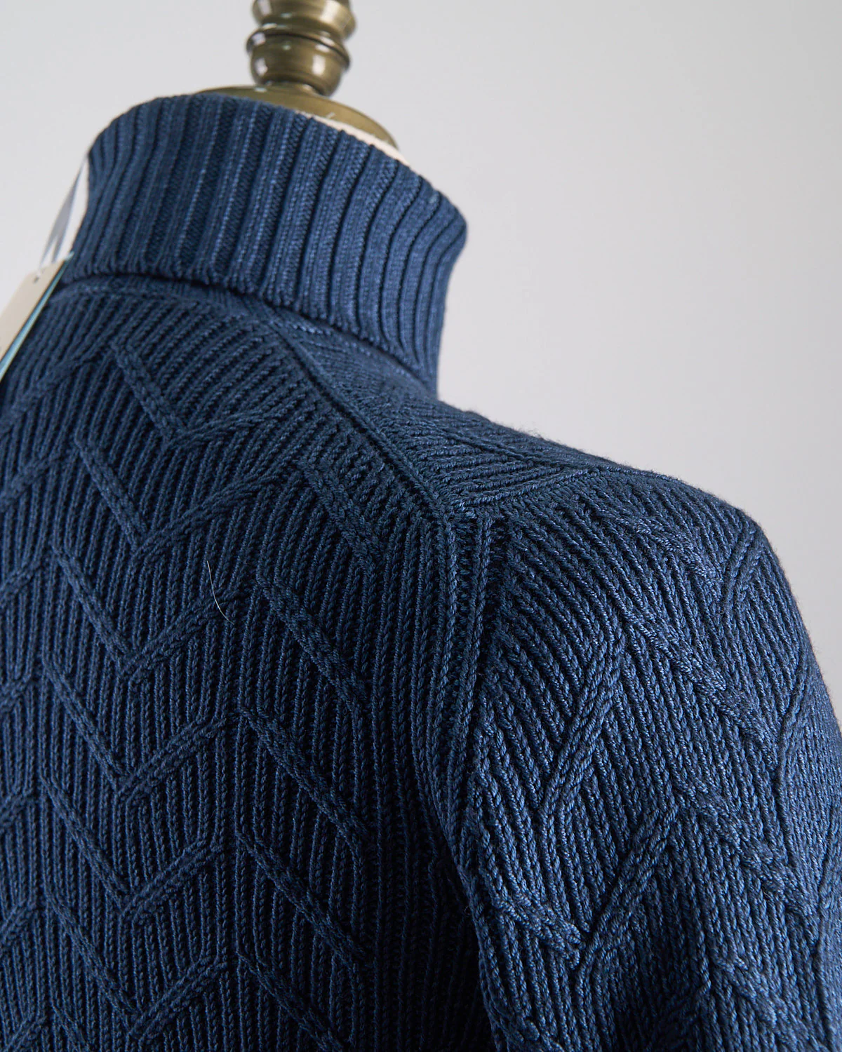 Zig Zag Cableknit Vintage Wool Turtleneck - Image 5