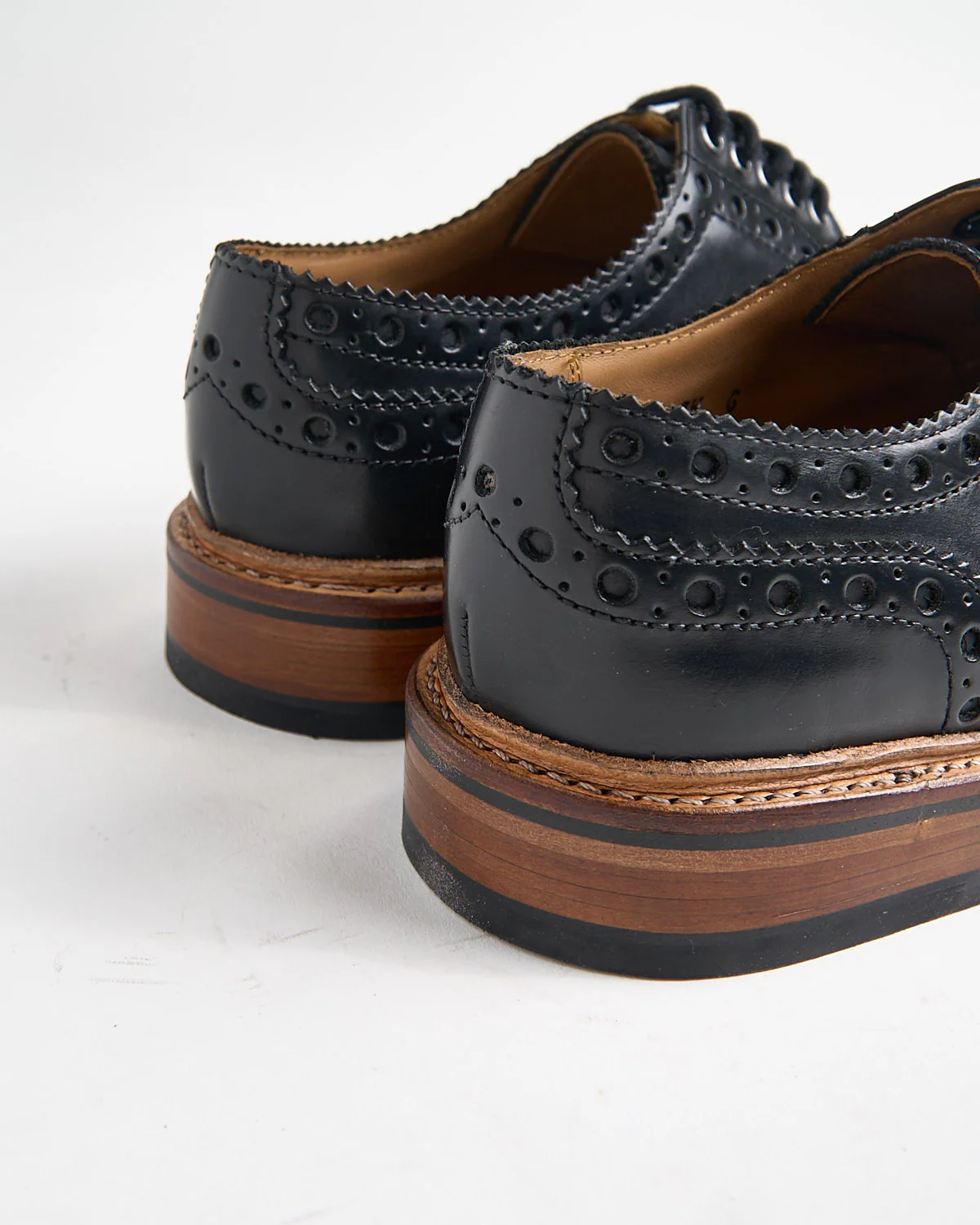 Archie 113685 Black Calf Brogue Shoes - Image 5
