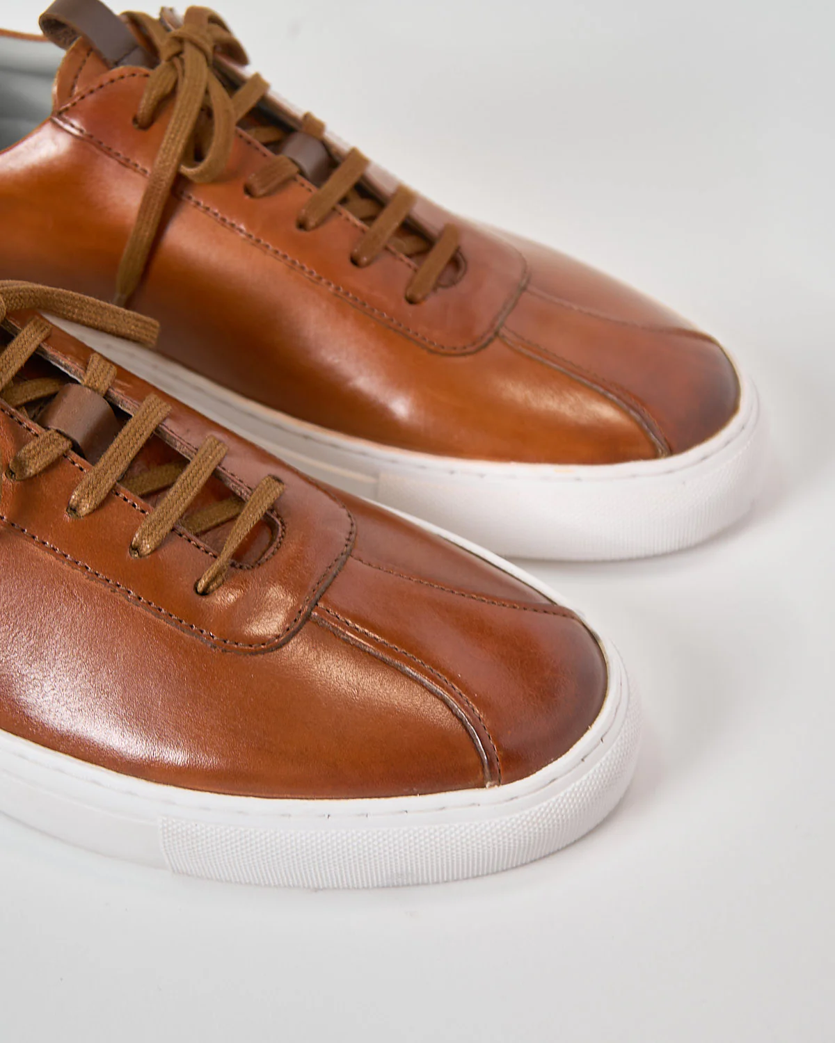Sneaker 1 - Tan Handpainted - Image 5