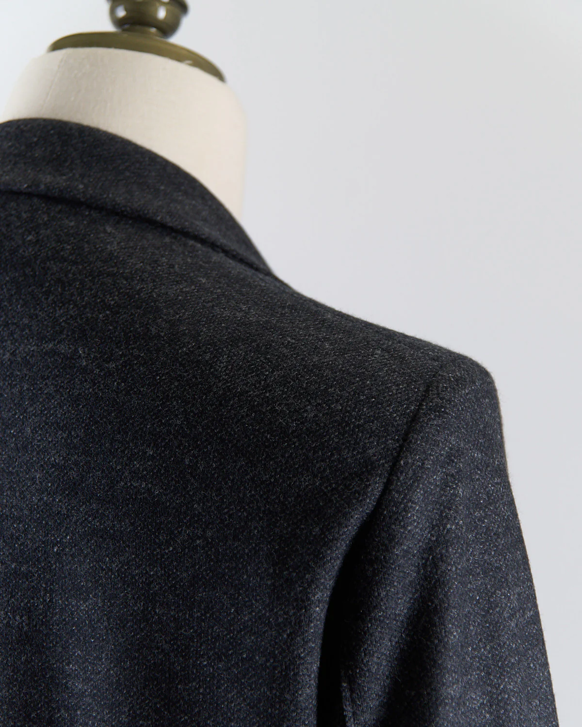 Luxury Vitale Barberis Pindot Stretch Knit Sweater Jacket - Image 6