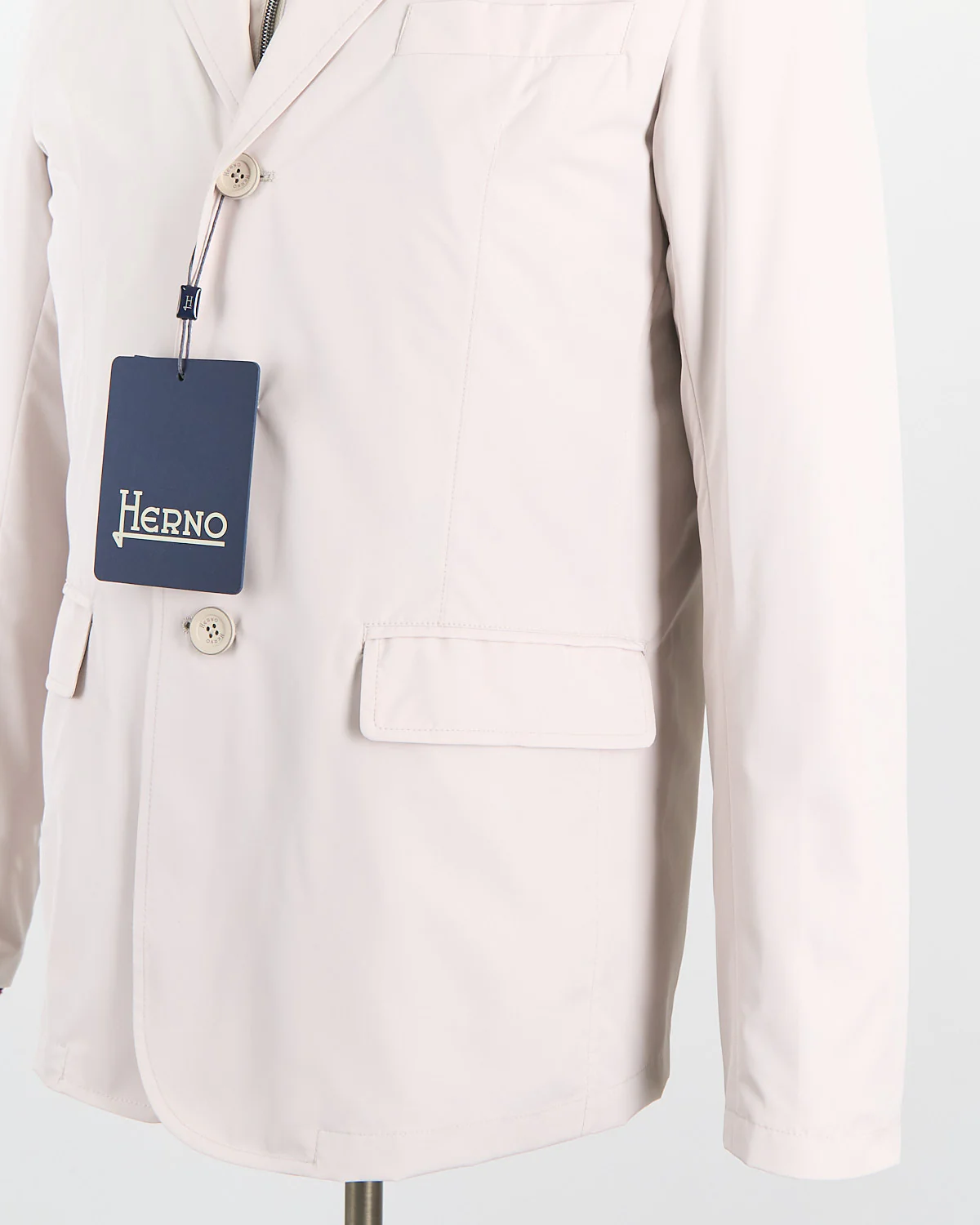 Byron Pressed Nylon Blazer With Detachable Windguard - Image 16