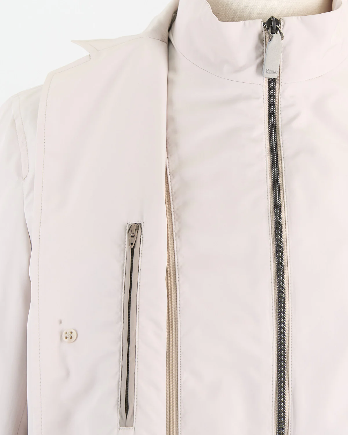 Byron Pressed Nylon Blazer With Detachable Windguard - Image 18