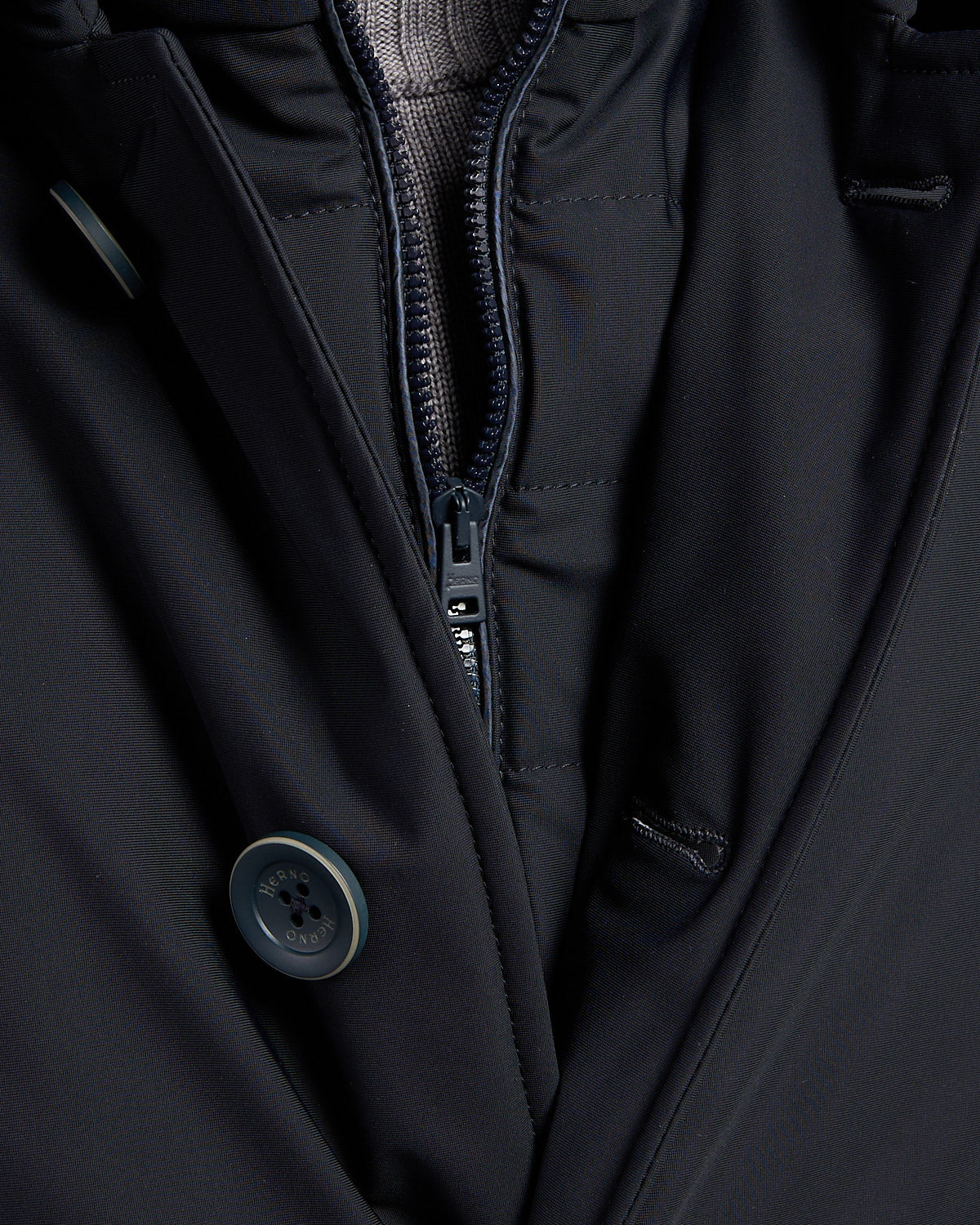 Nylon Bi-Stretch Car Coat W/ Windguard - Image 3
