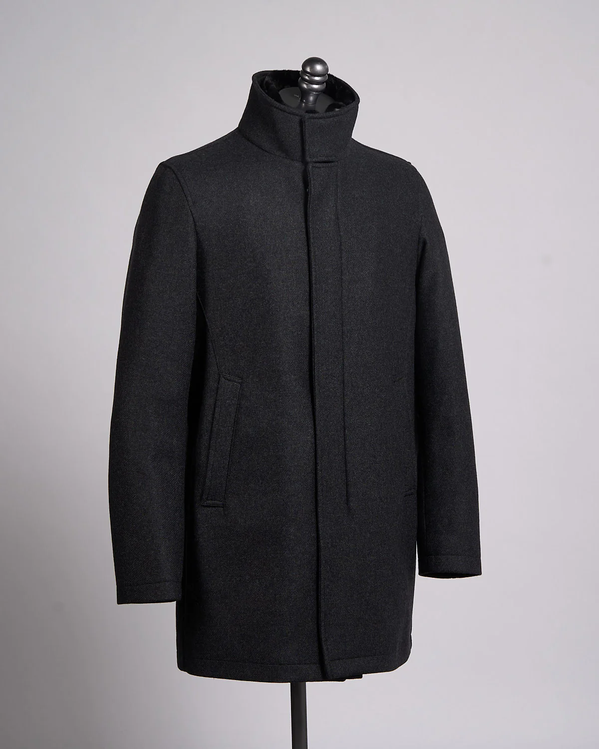 Tech Wool Twill Winter Overcoat - Image 4