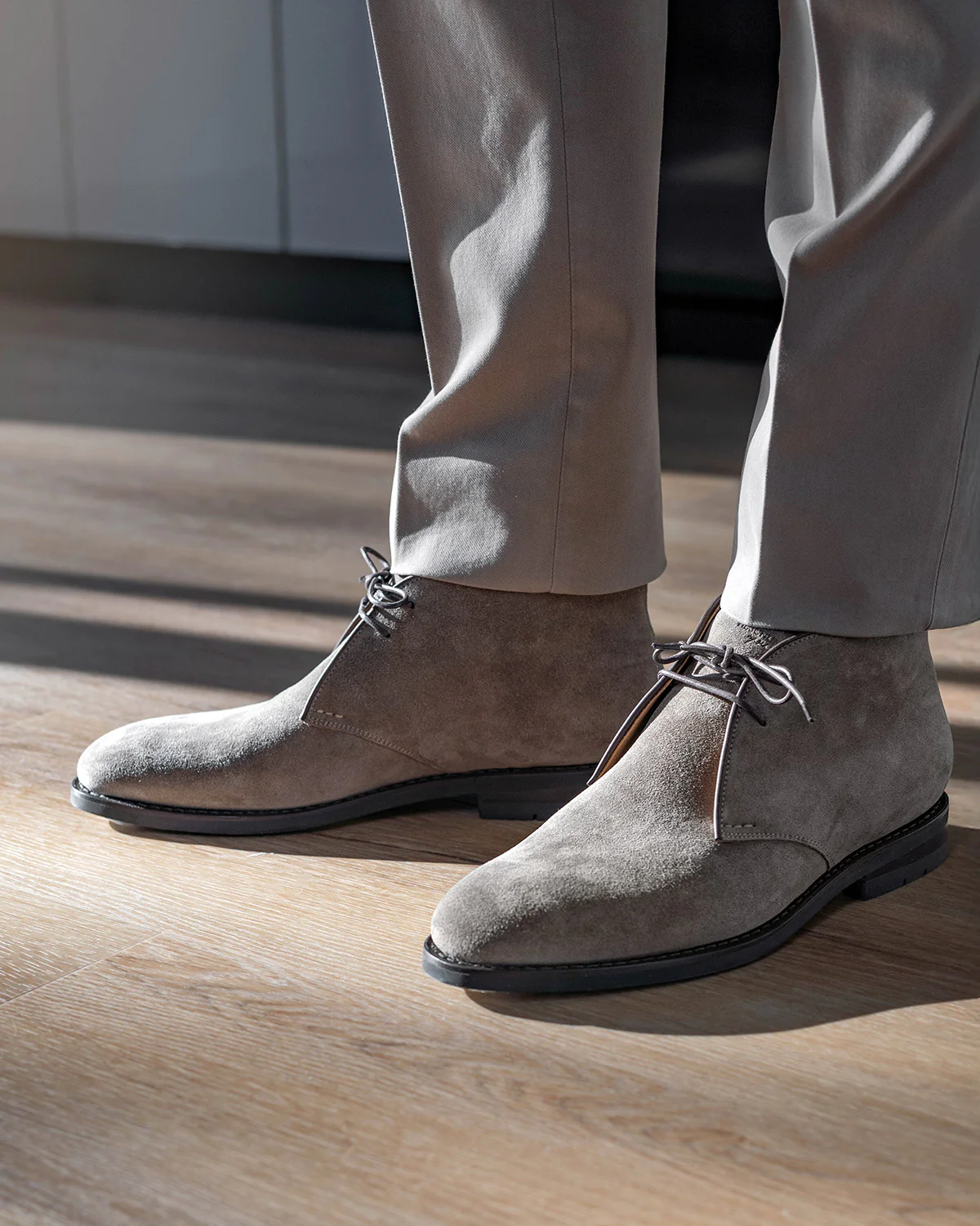 Murier Ii Hydrovelours Coco Beige Chukka Boots - Image 2