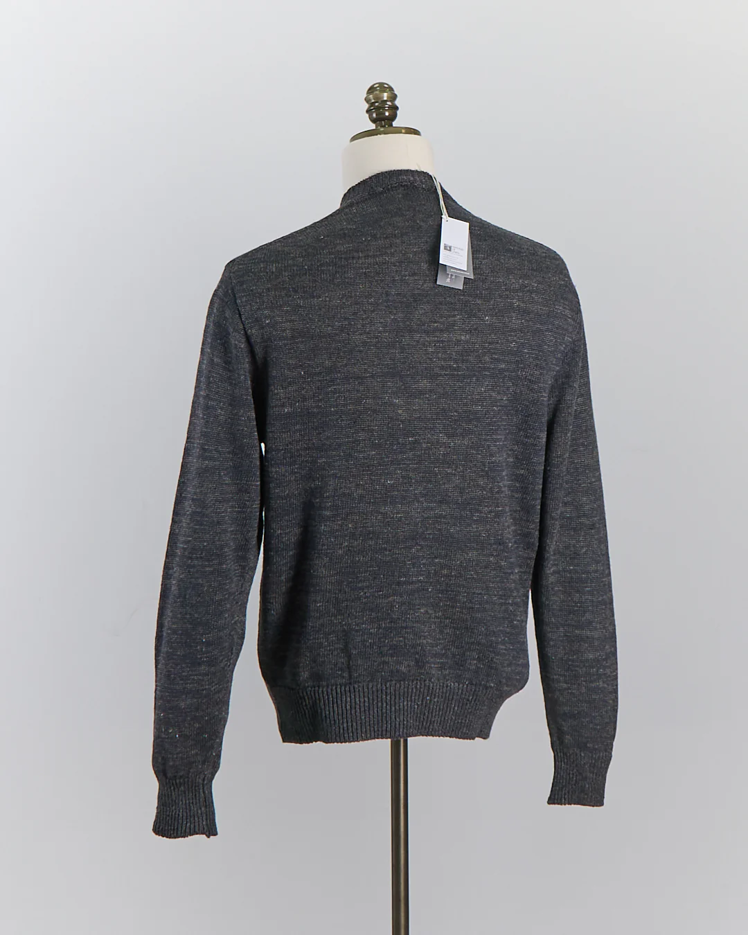 100% Washed Linen Stretch Crewneck - Image 6