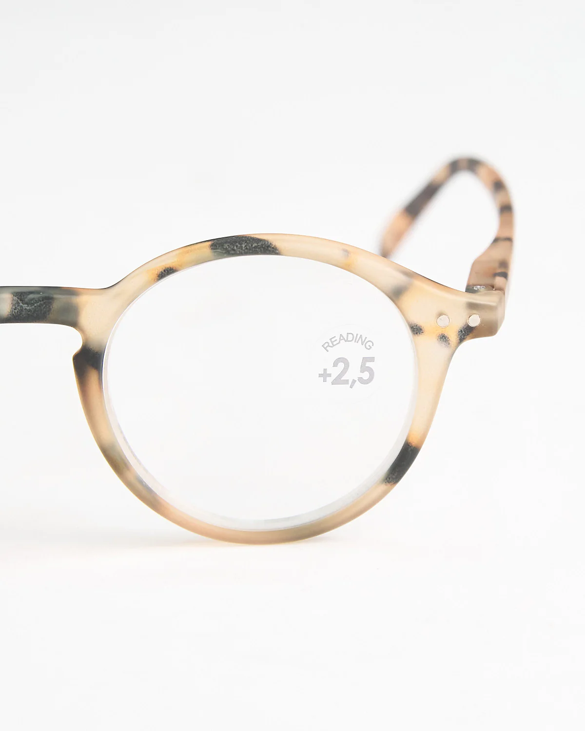 Light Tortoise ''Iconic' Reading Glasses #D - Image 2