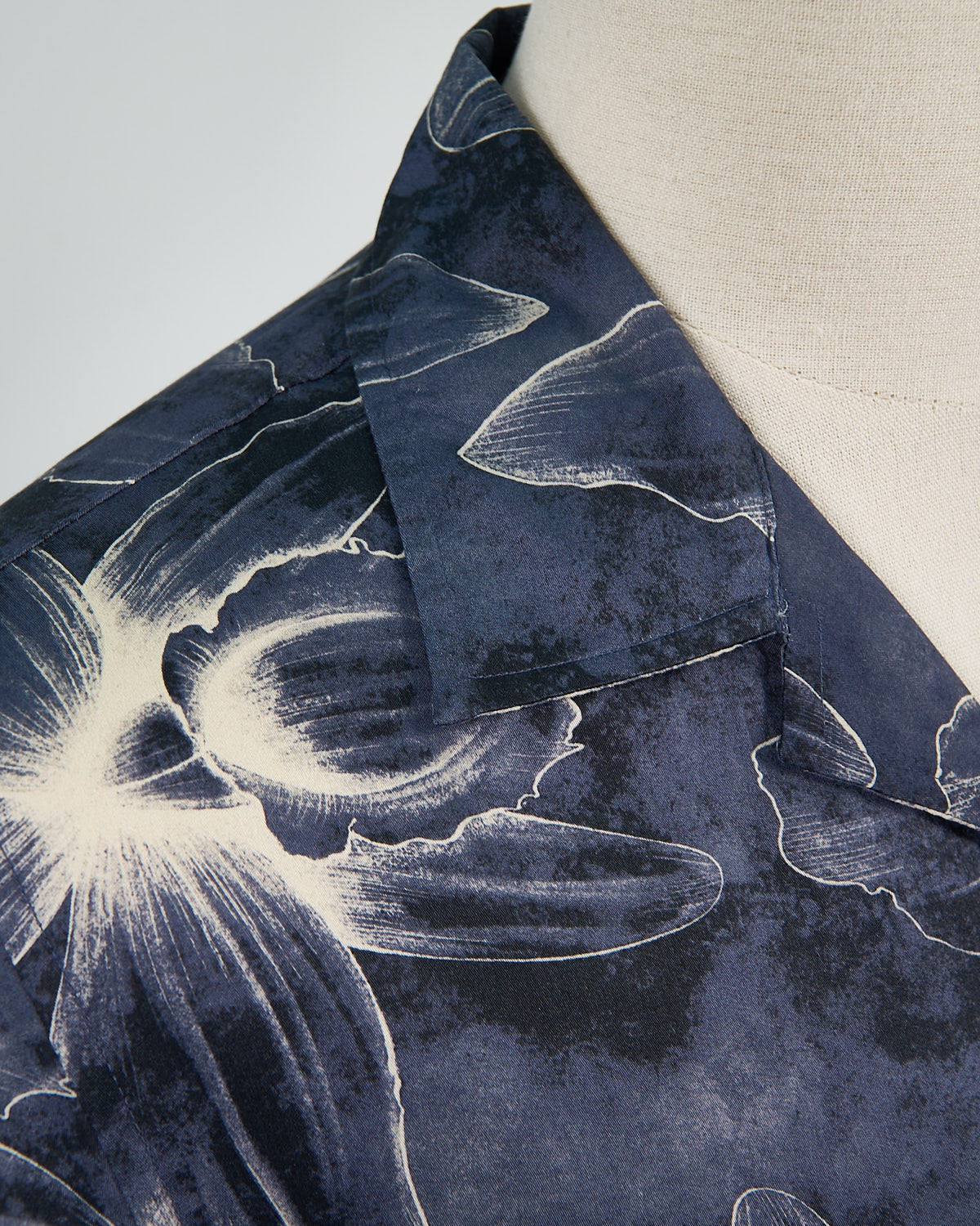 Dan Camp Collar Shirt - Image 7