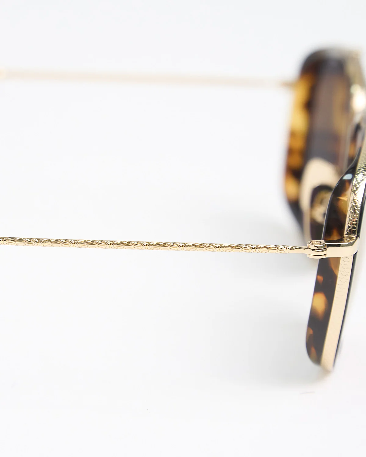 Black & Gold Tortoise Square Aviator SJV550 Sunglasses - Image 3