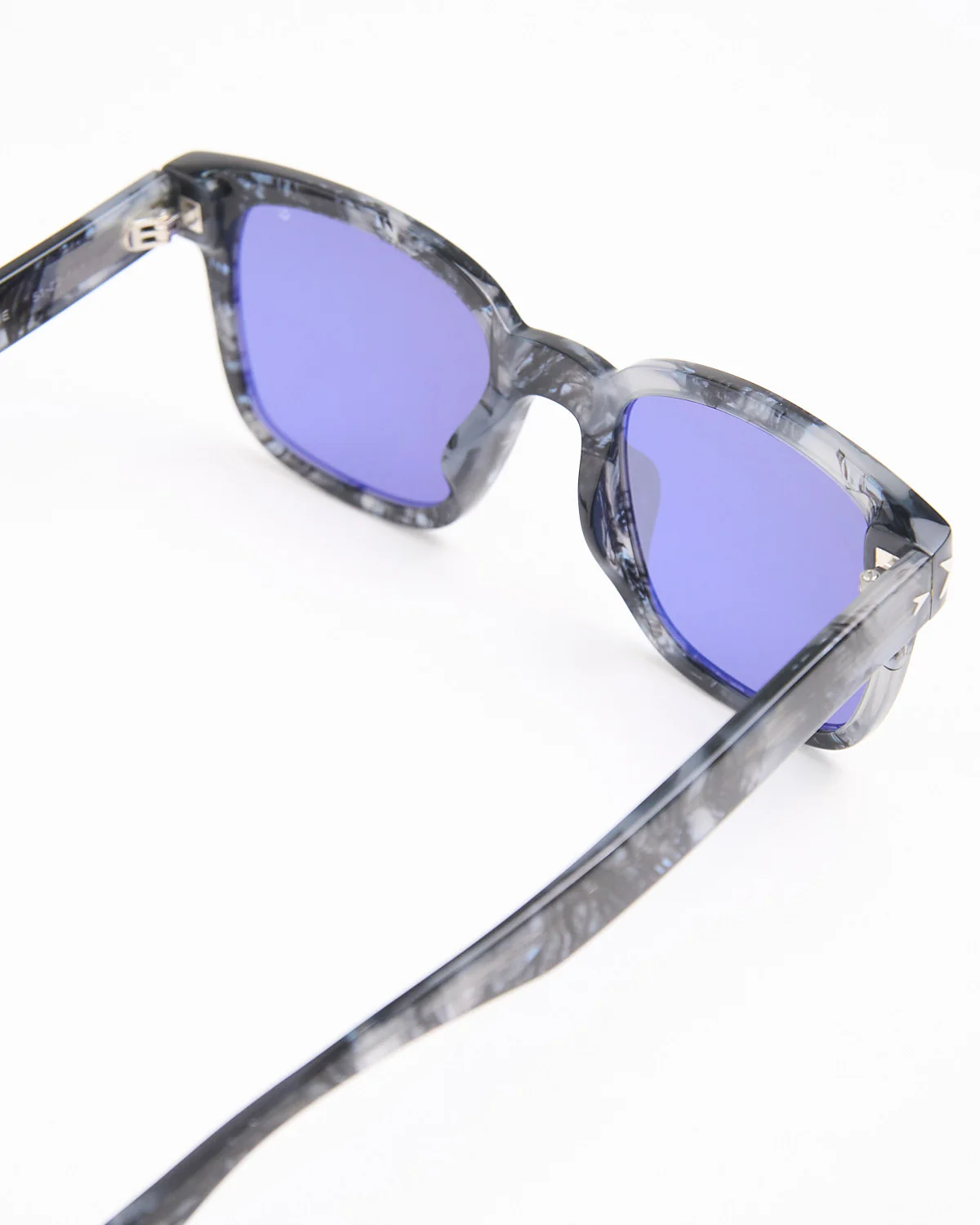 Blue Marble SJV564 Sunglasses - Image 2